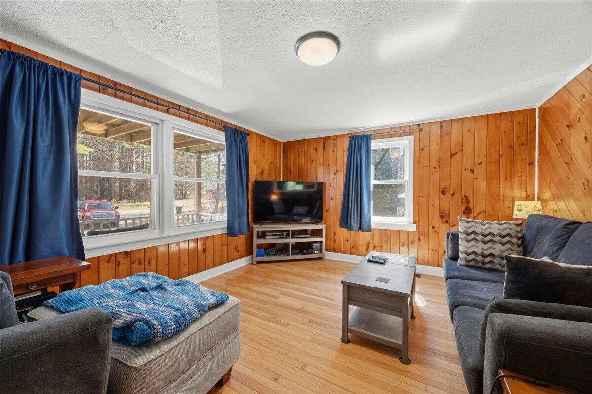 9 Ranwall Avenue, Saco, ME, 04072