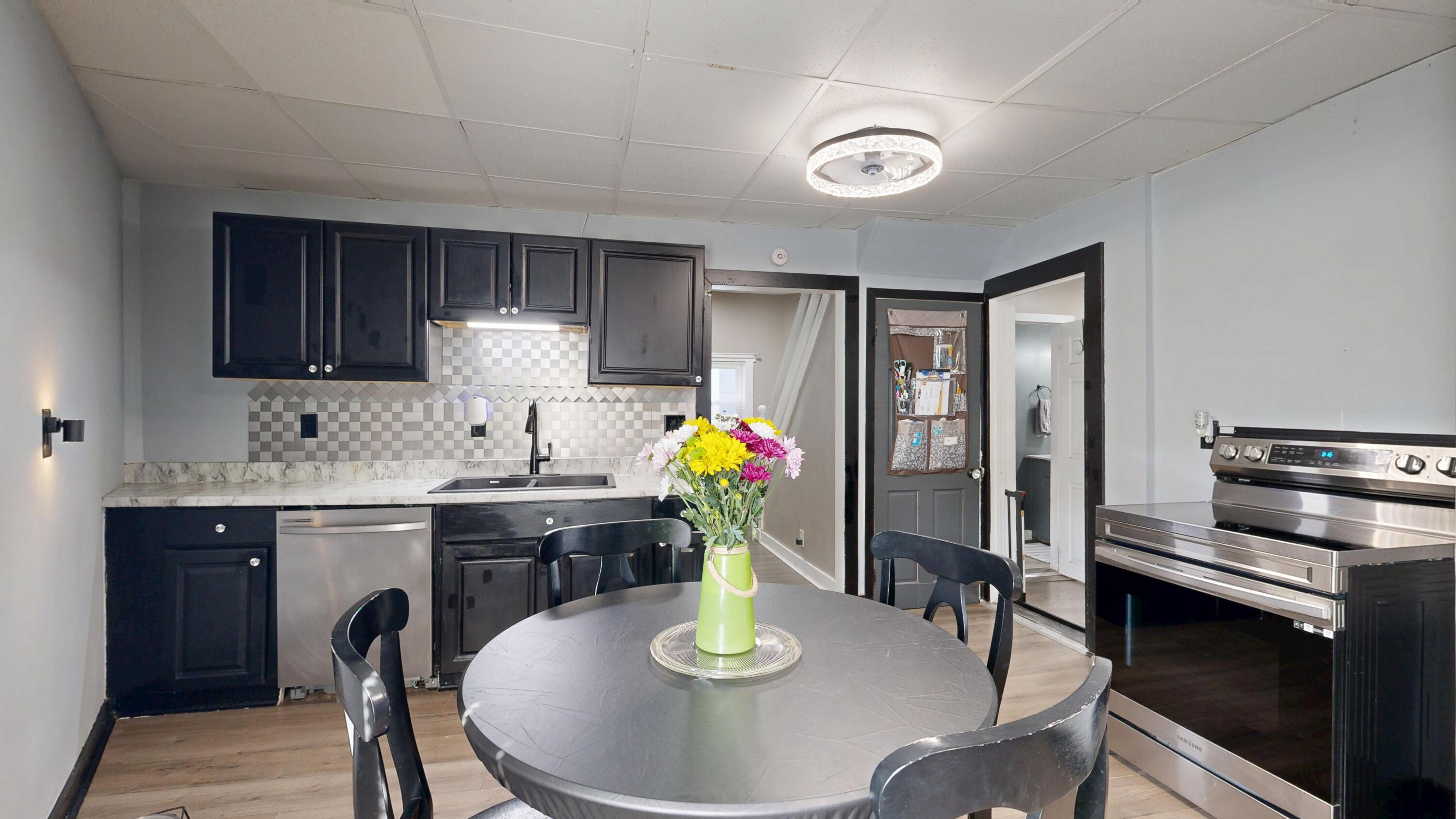 26 Holland Street, Lewiston, ME, 04240