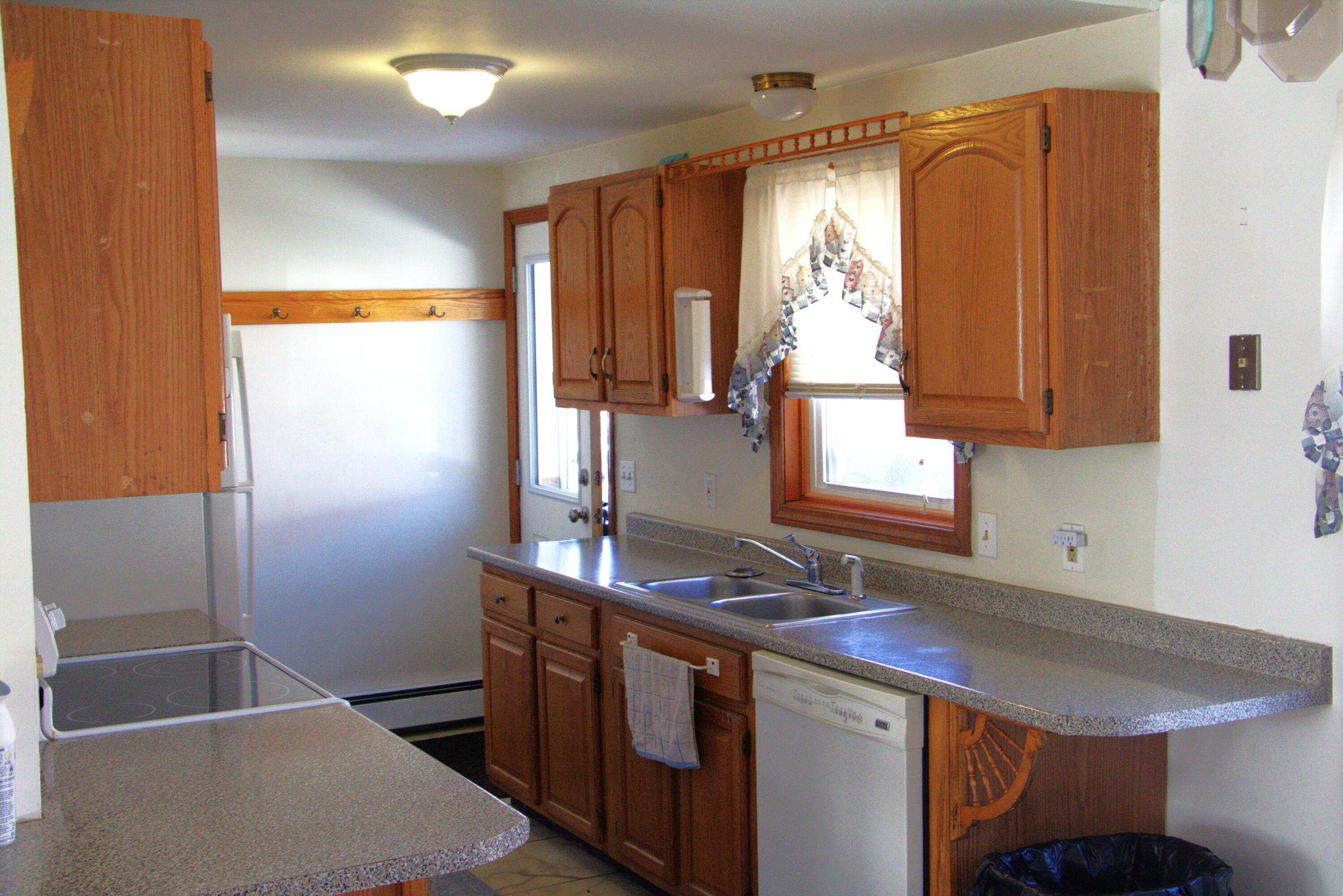 78 Morris Avenue, Lewiston, ME, 04240