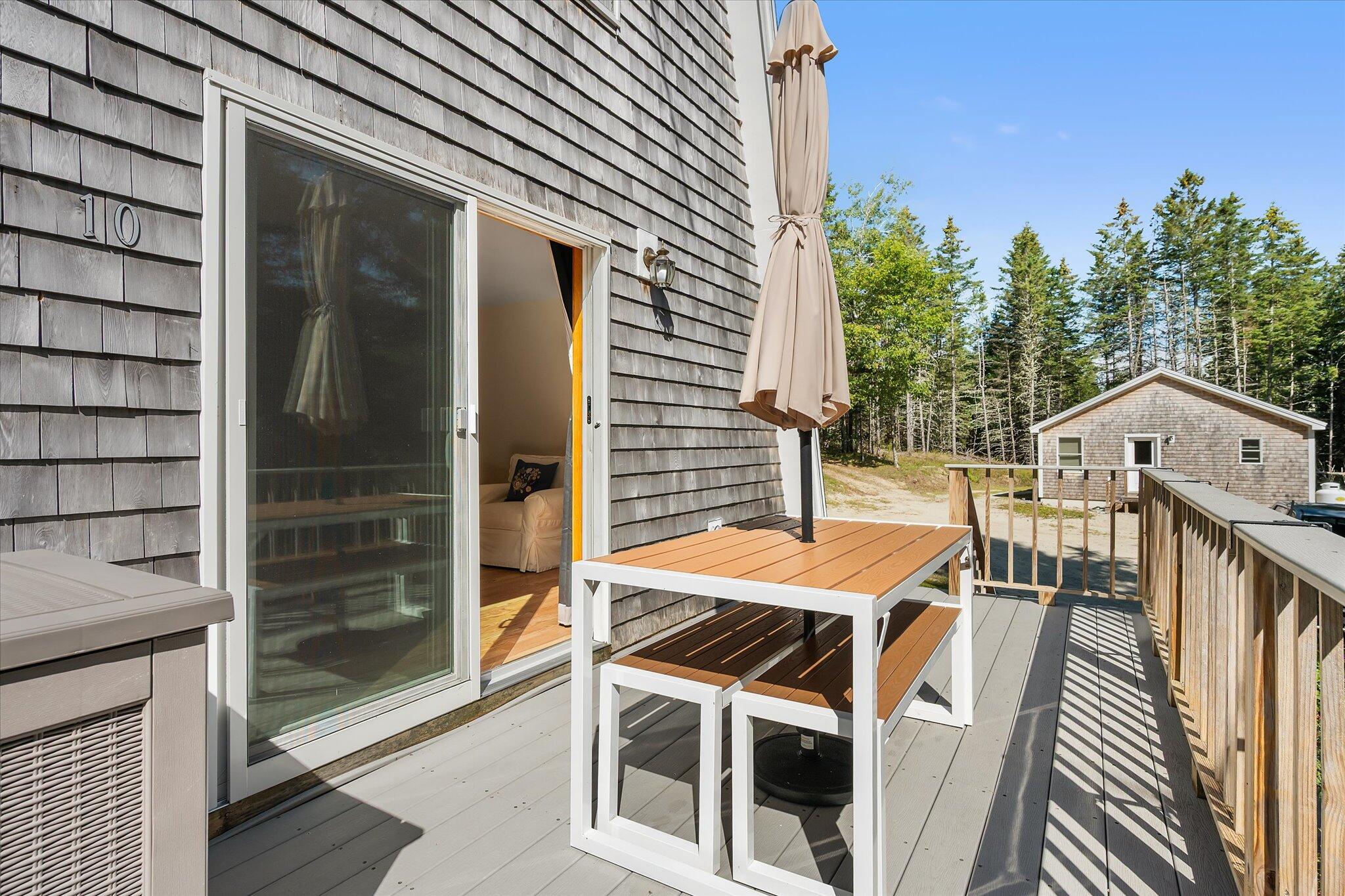 10 Maslow Square UNIT 10, Blue Hill, ME, 04614