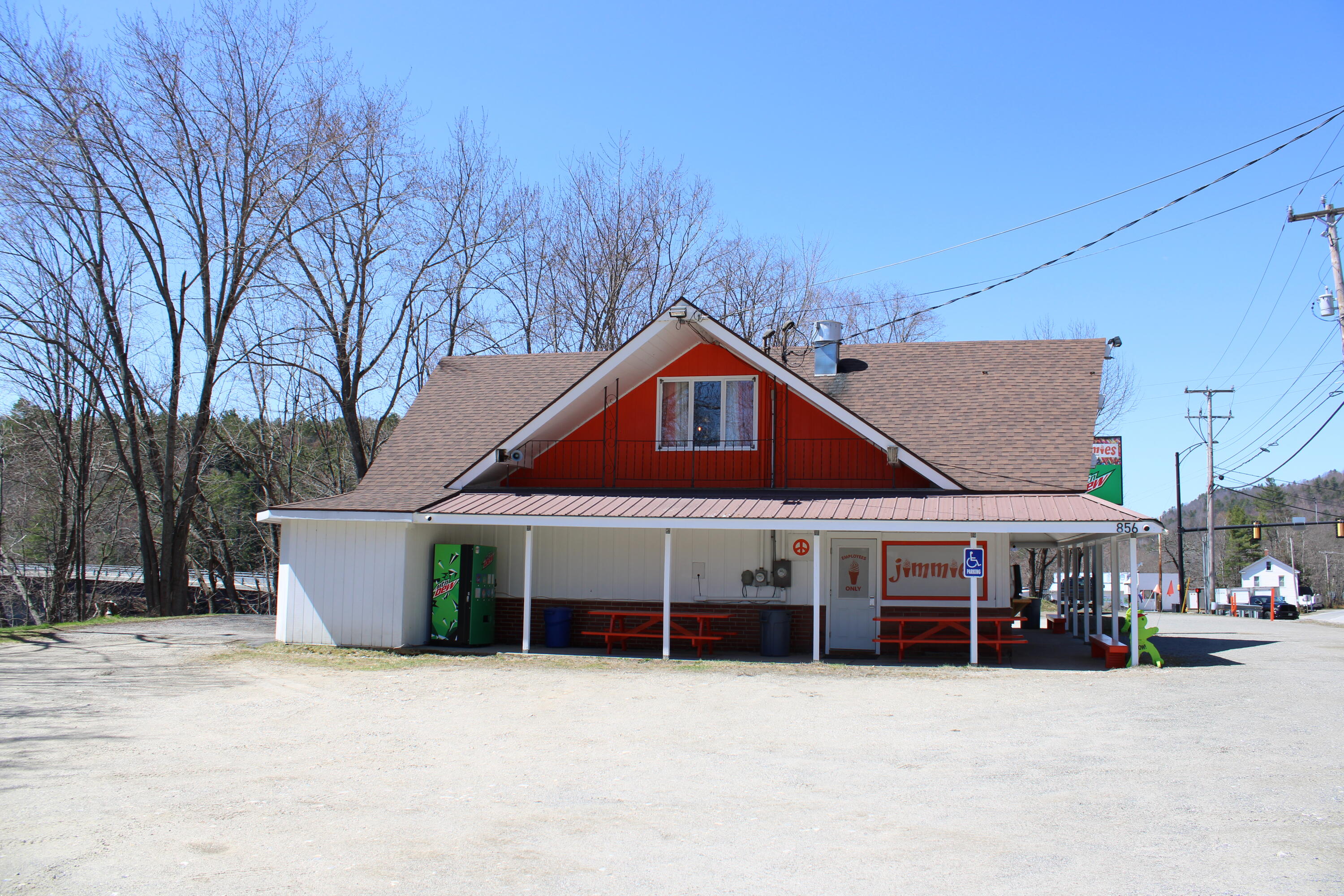 856 River Road, Mexico, ME, 04257