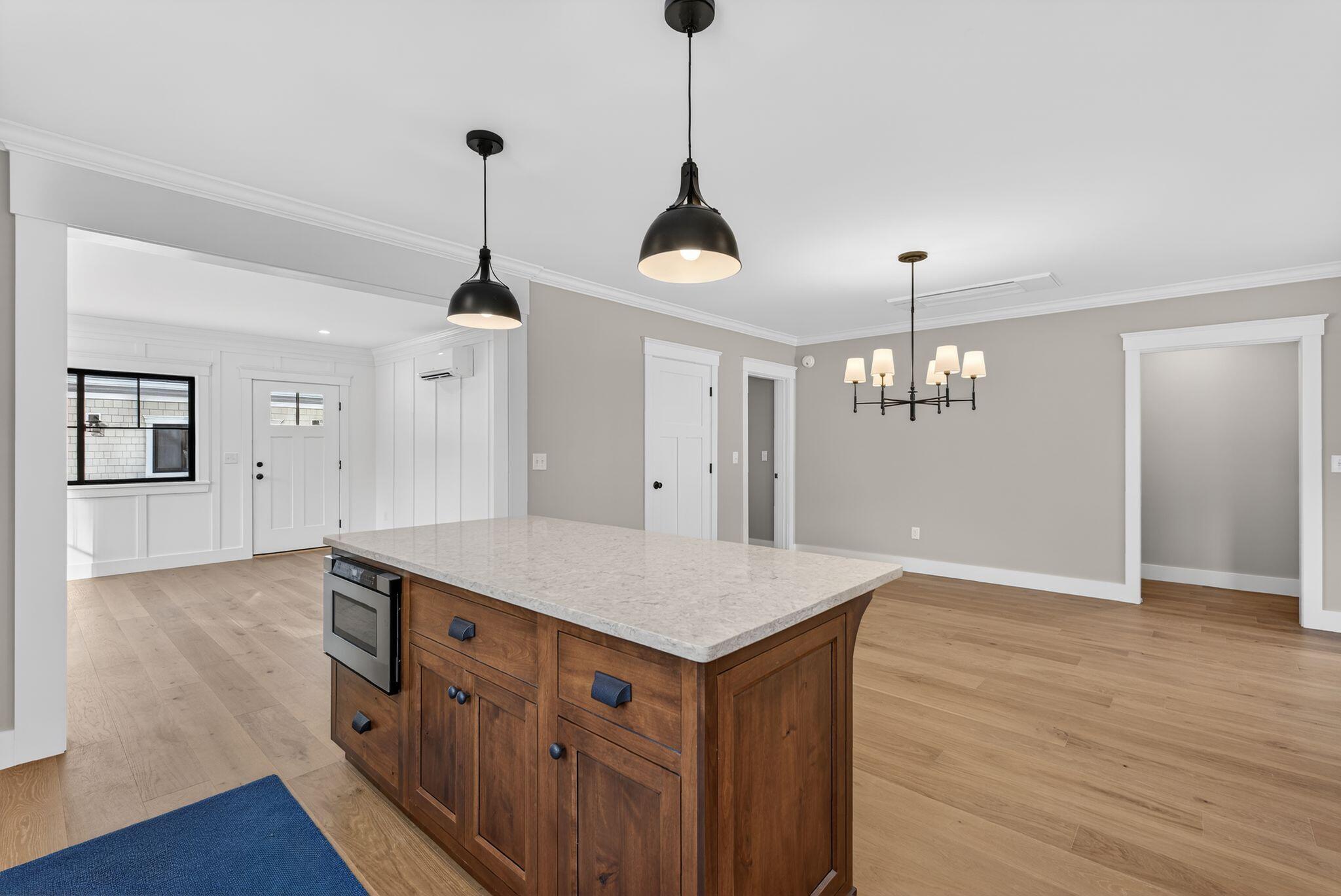 142 Main Street, Kennebunkport, ME, 04046