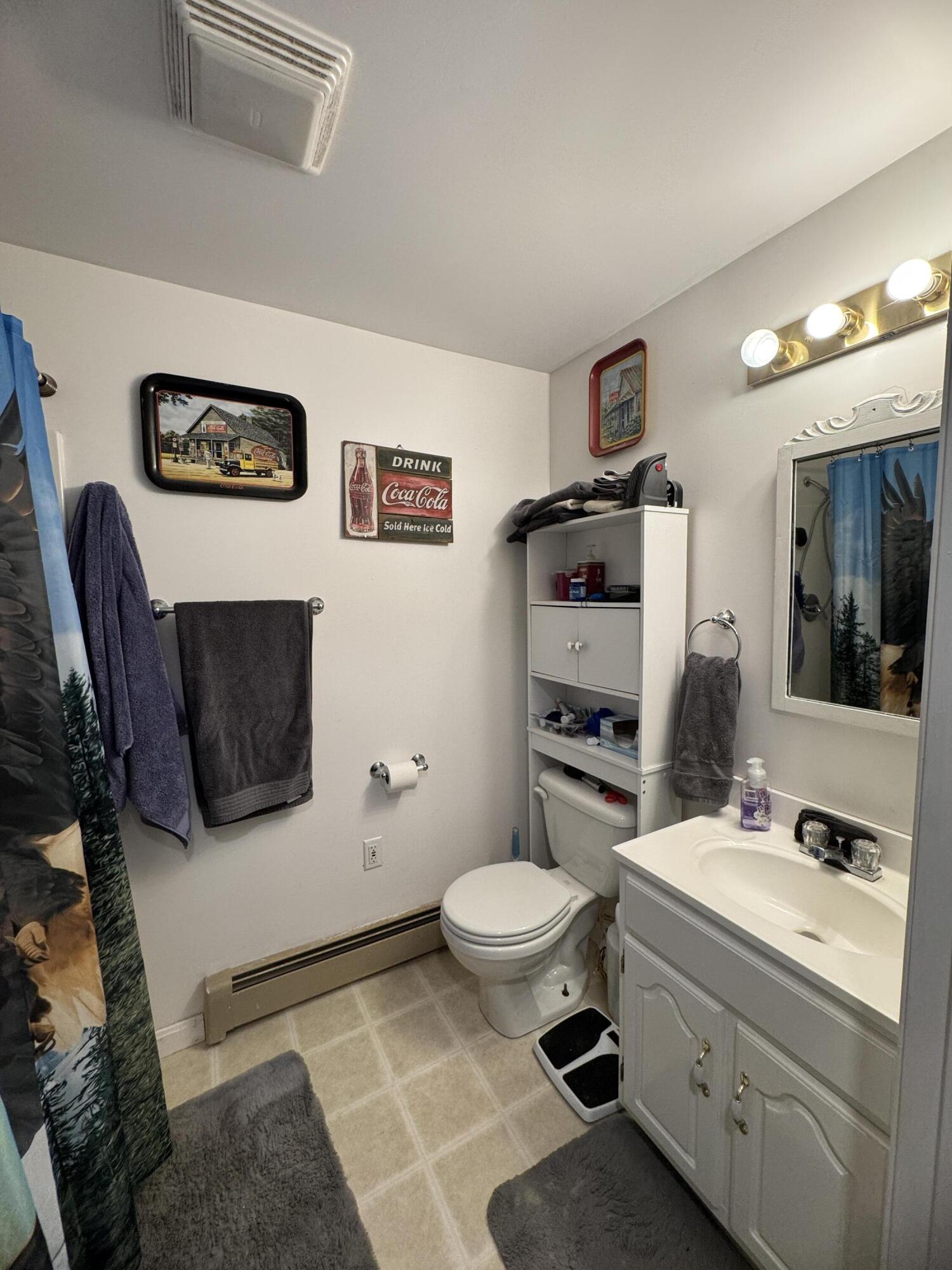 387 Exeter Road, Corinth, ME, 04427