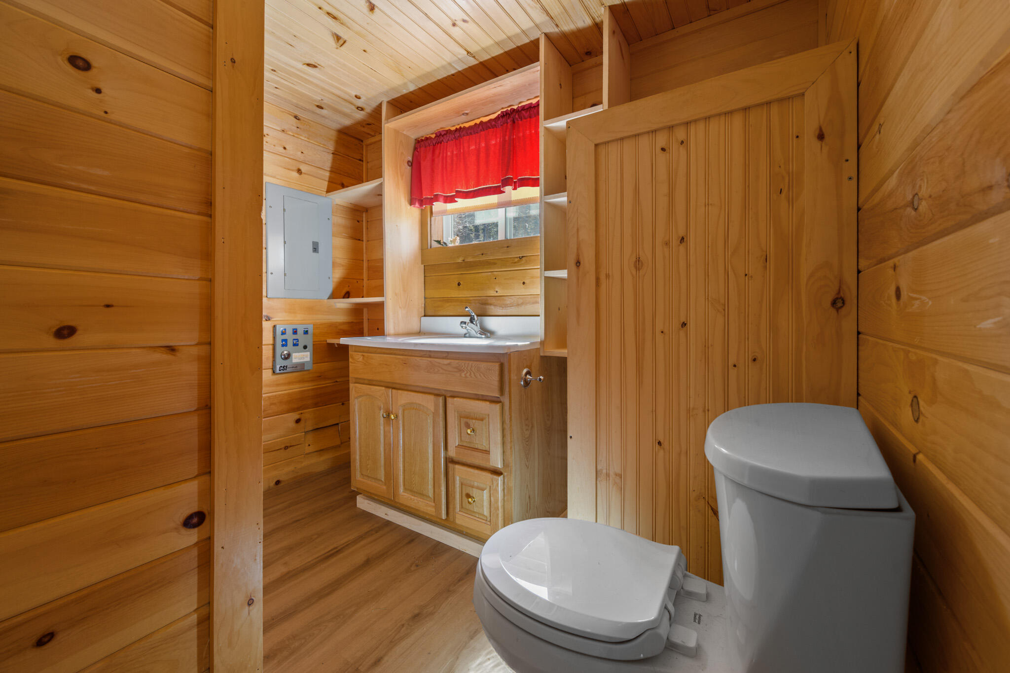 37 Petite Drive, Lincoln, ME, 04457