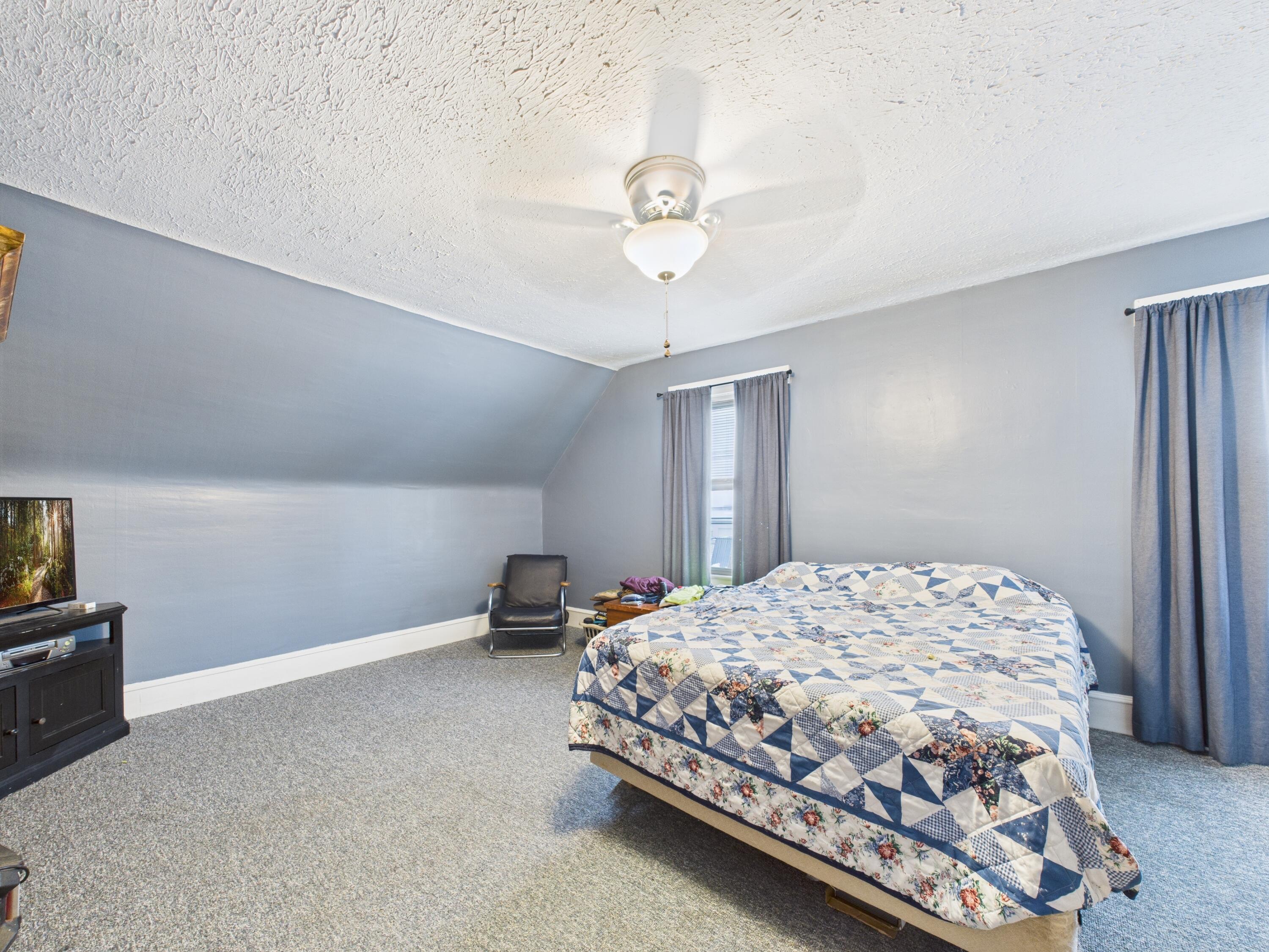 1616 Main Street, Mapleton, ME, 04757