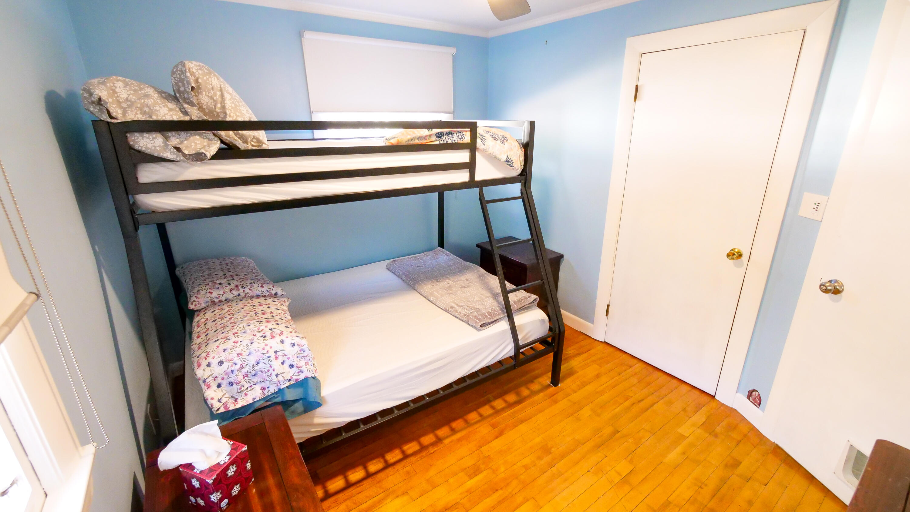 16 Gardner Road, Orono, ME, 04473