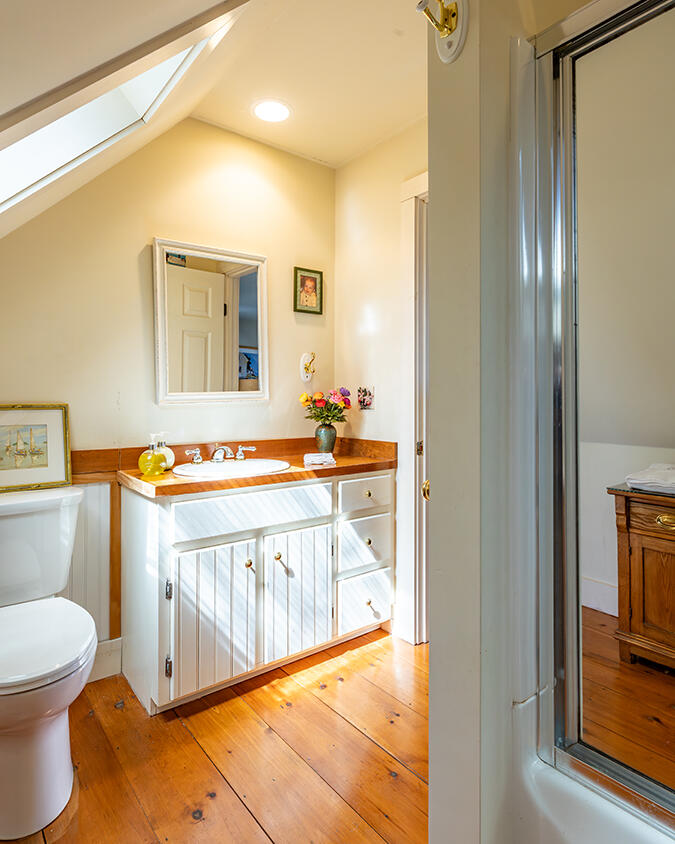 8 Chestnut Hill, Camden, ME, 04843