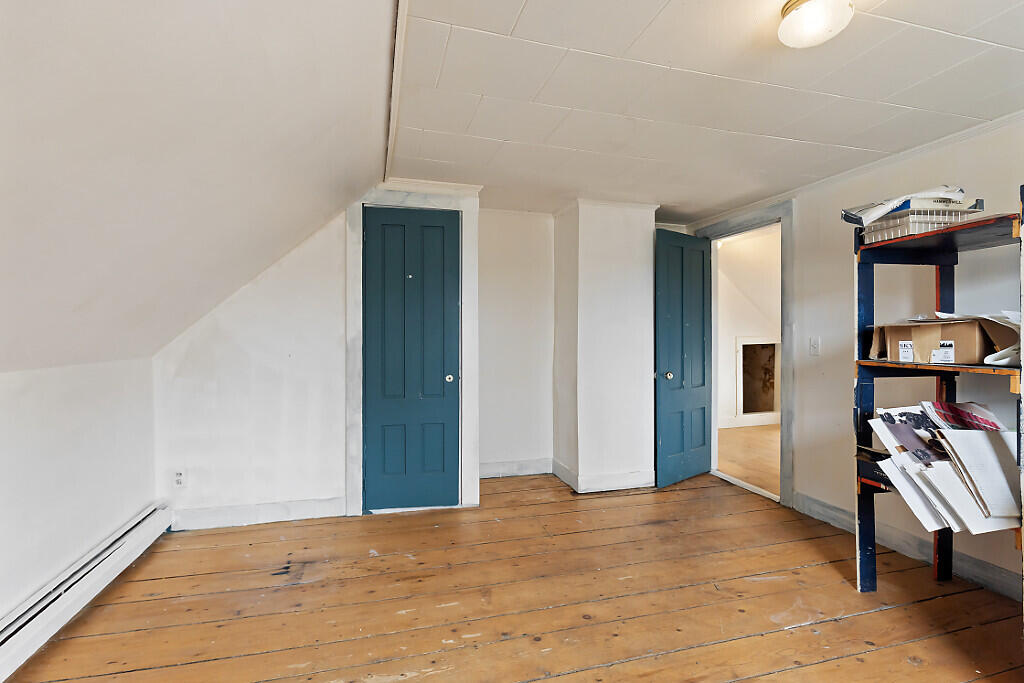 903 Western Avenue, Manchester, ME, 04351