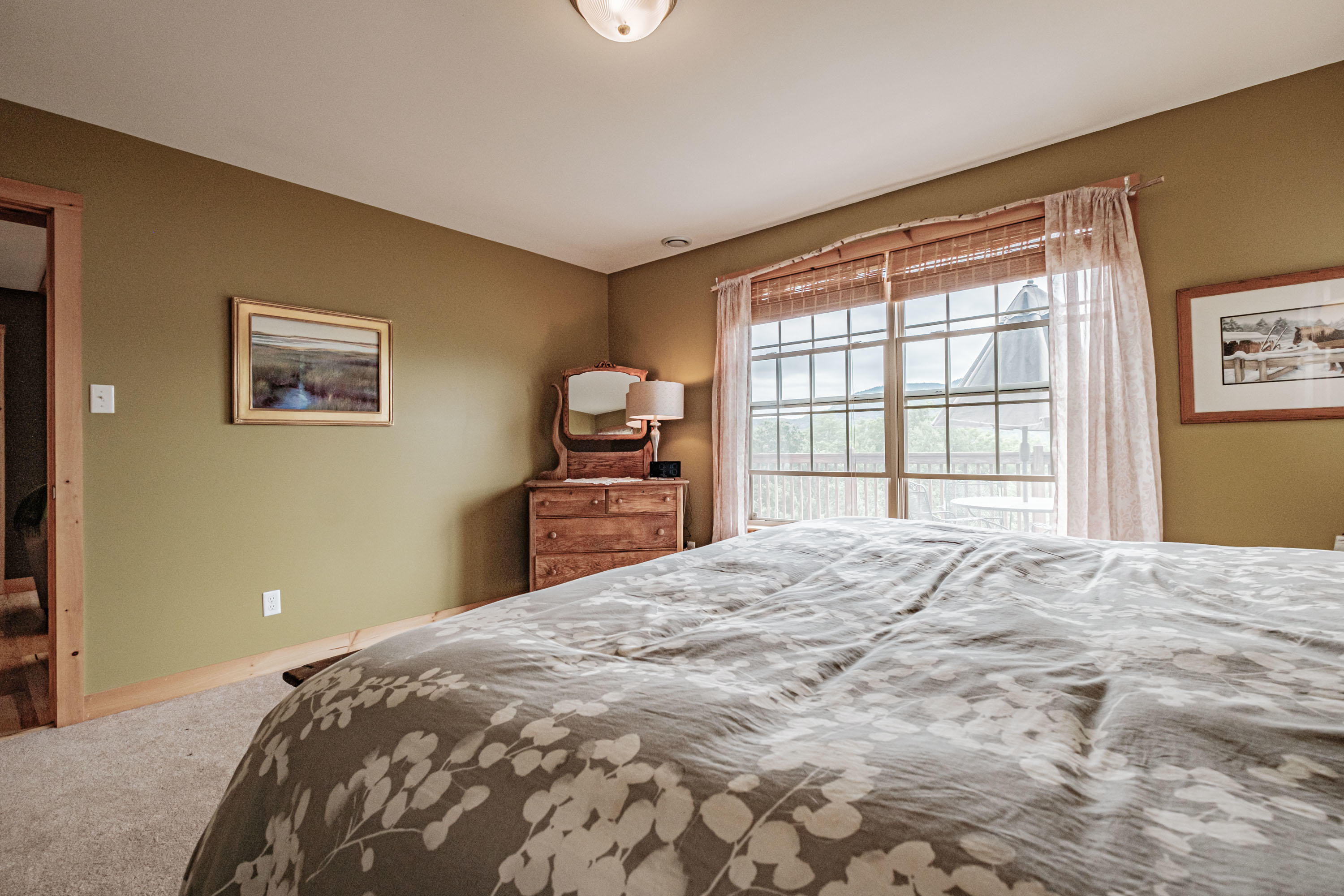 126 Glades View Avenue, Newry, ME, 04261