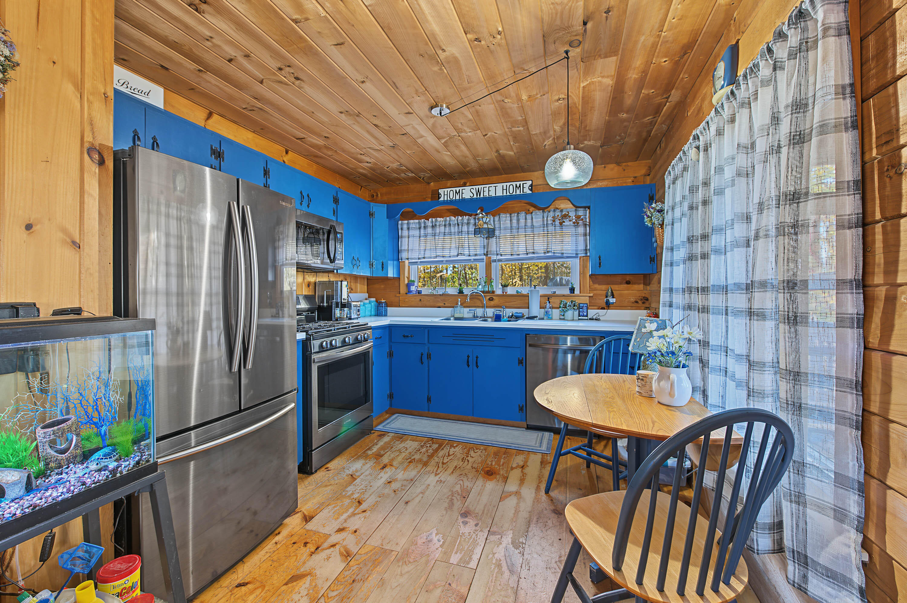 173 Hussey Road