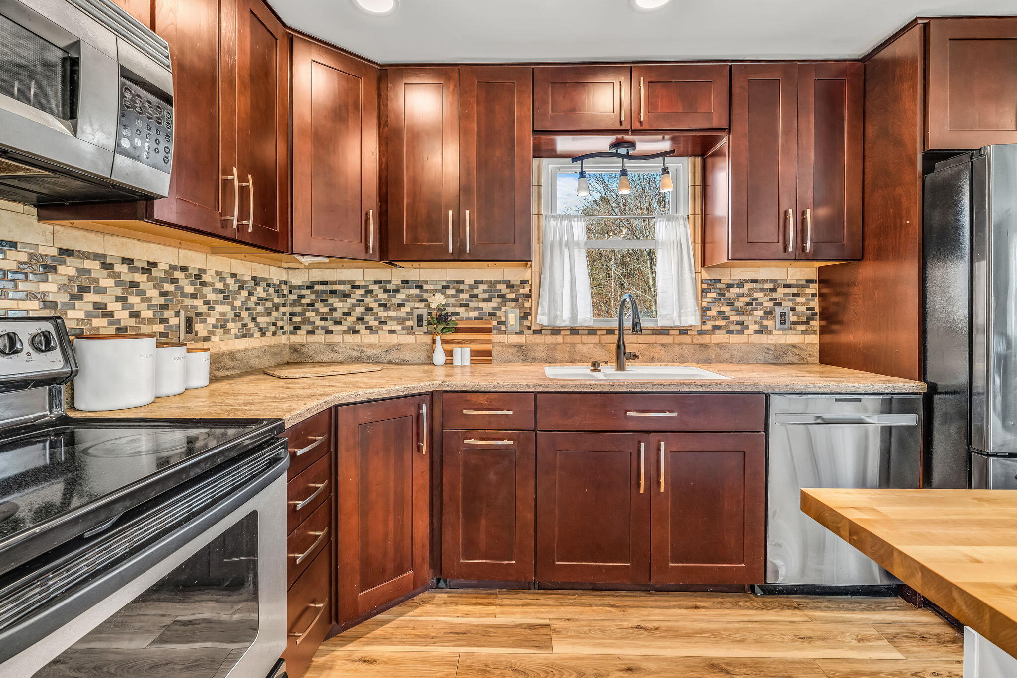 66 Lucille Street, Auburn, ME, 04210