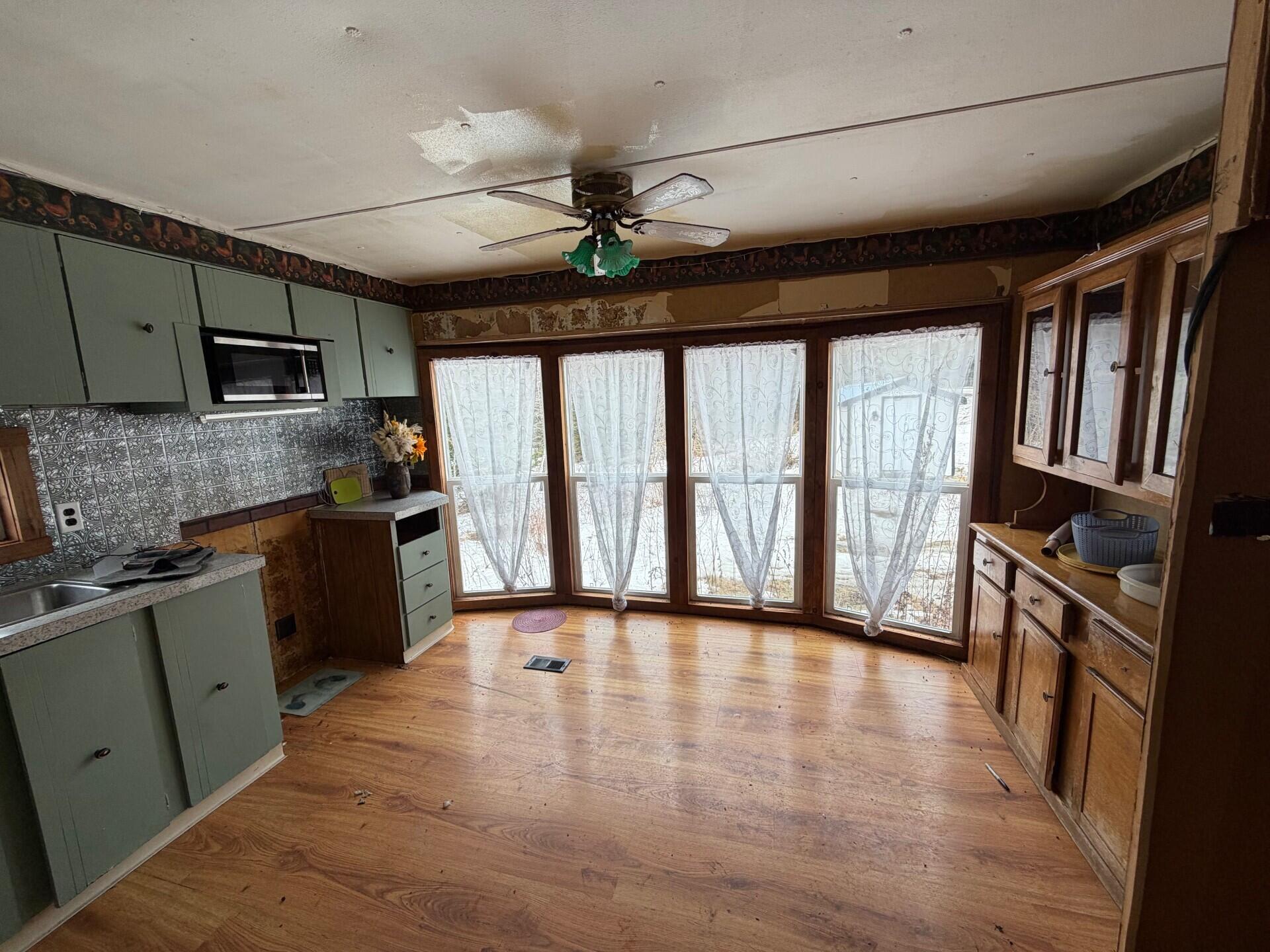 995 B Road, Ludlow, ME, 04730