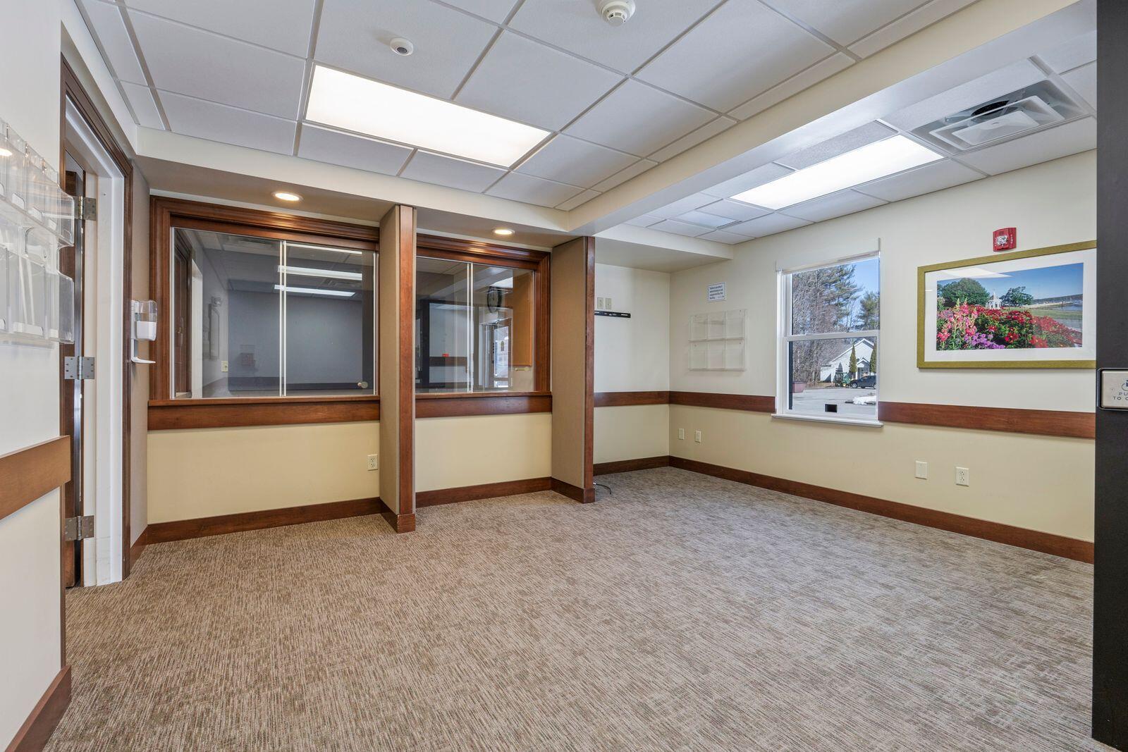 11 Evergreen Drive, Oakland, ME, 04963