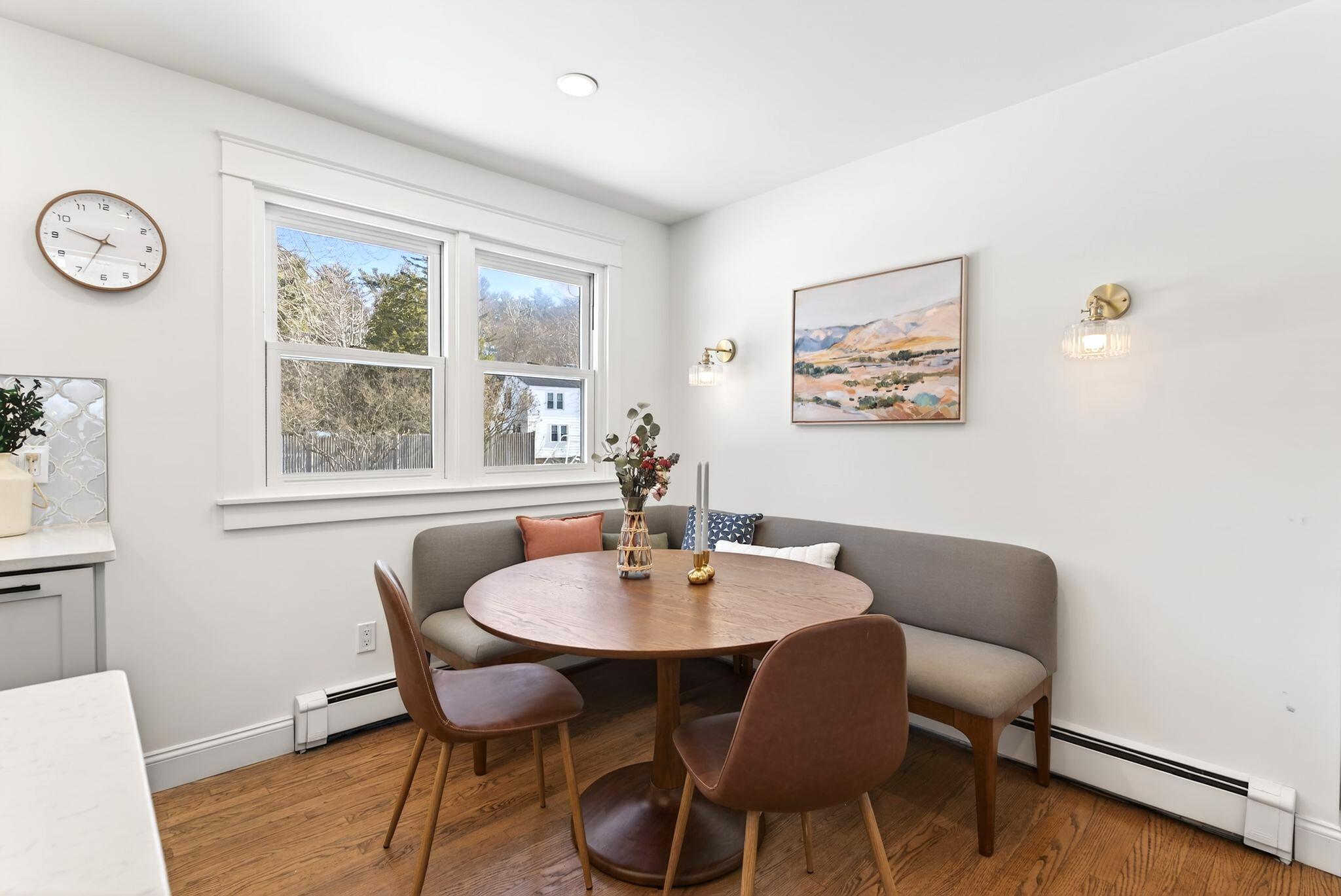 7 Lawn Avenue, Cumberland, ME, 04021