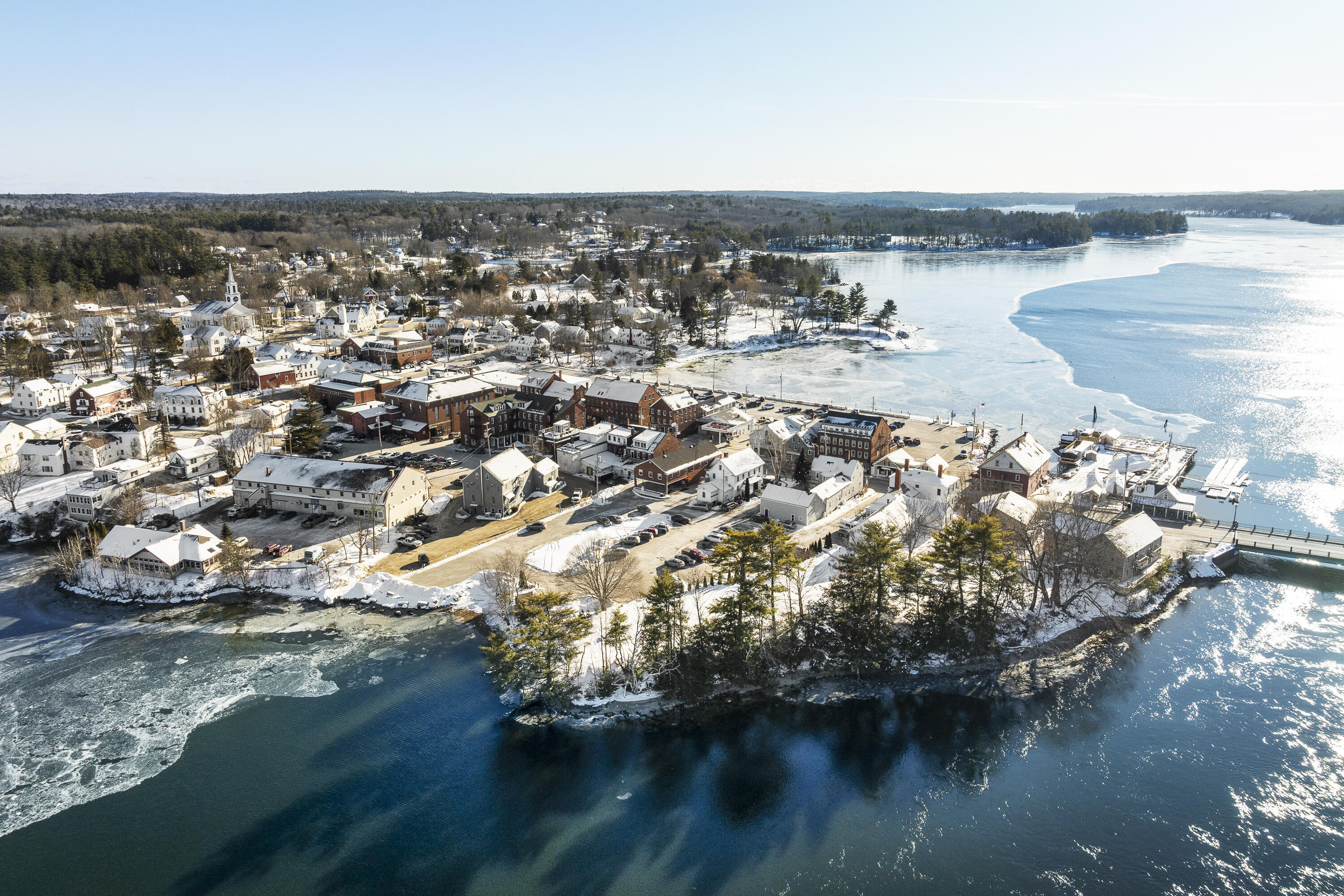 100 Main Street, Damariscotta, ME, 04543