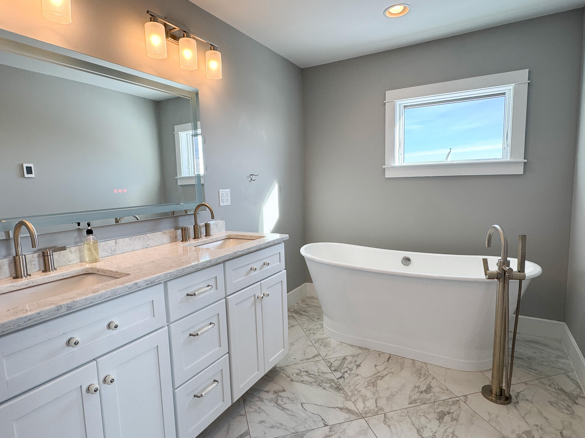 203 East Shore Road, Embden, ME, 04958