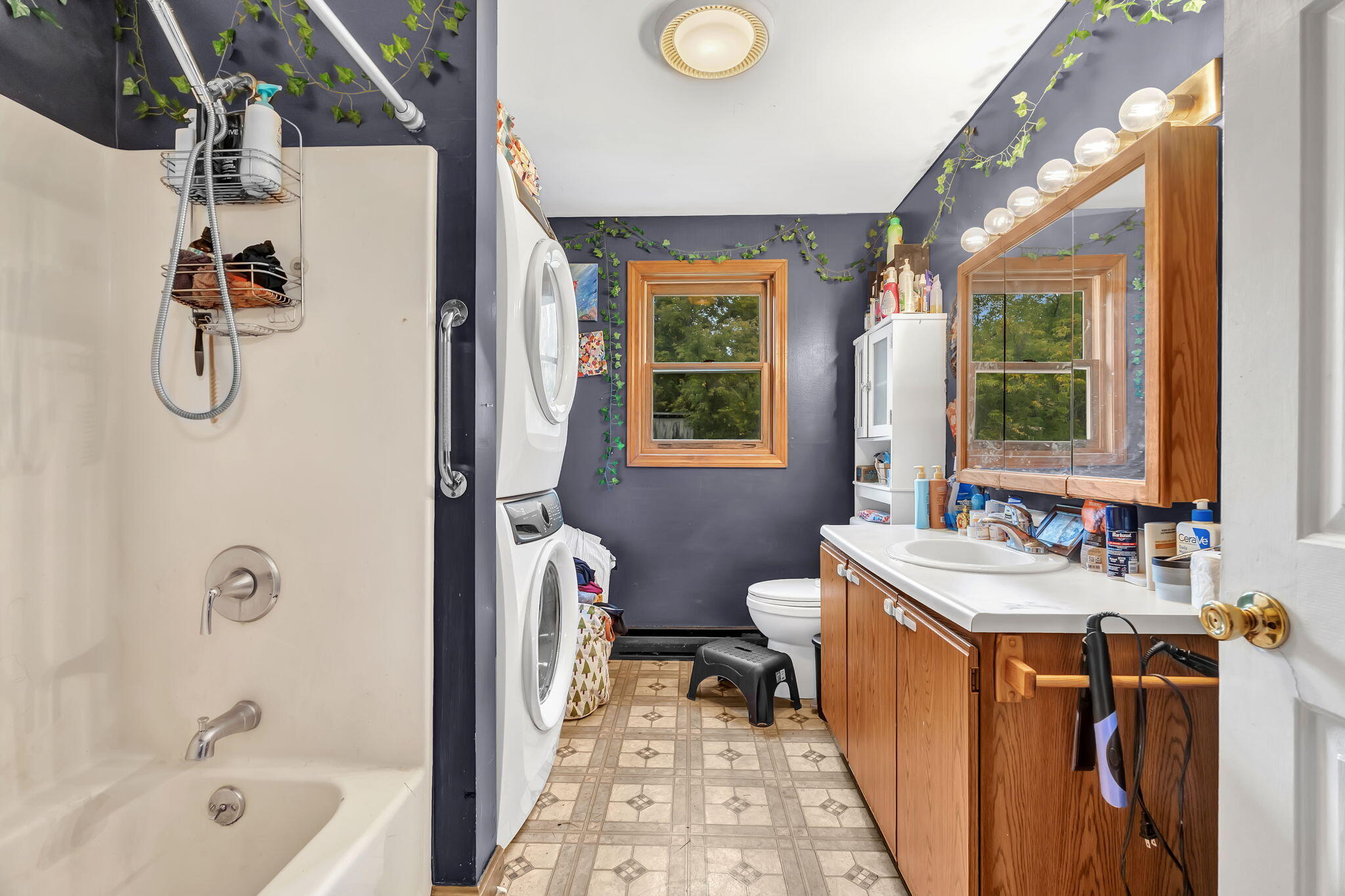 35-web-or-mls-137-cobbosseecontee-rd