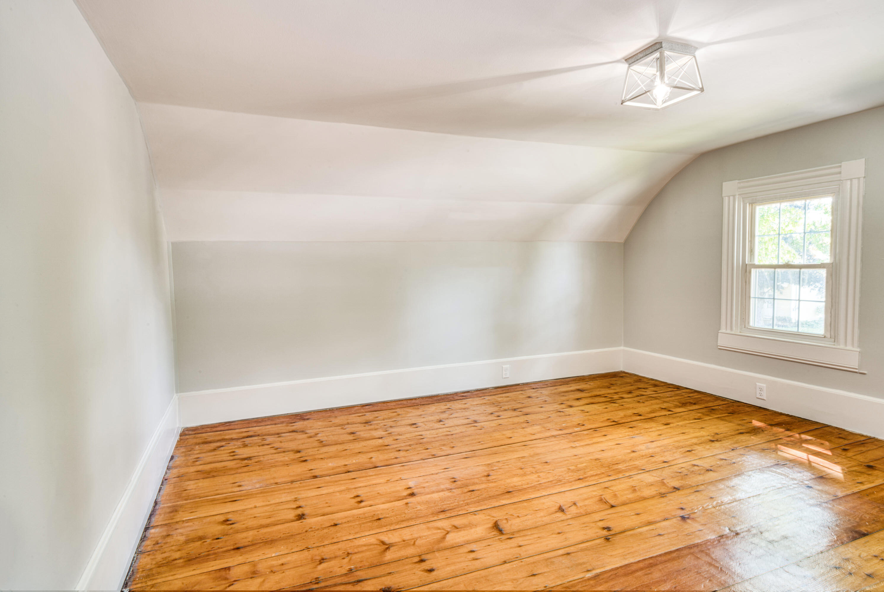 47 Main Road N, Hampden, ME, 04444