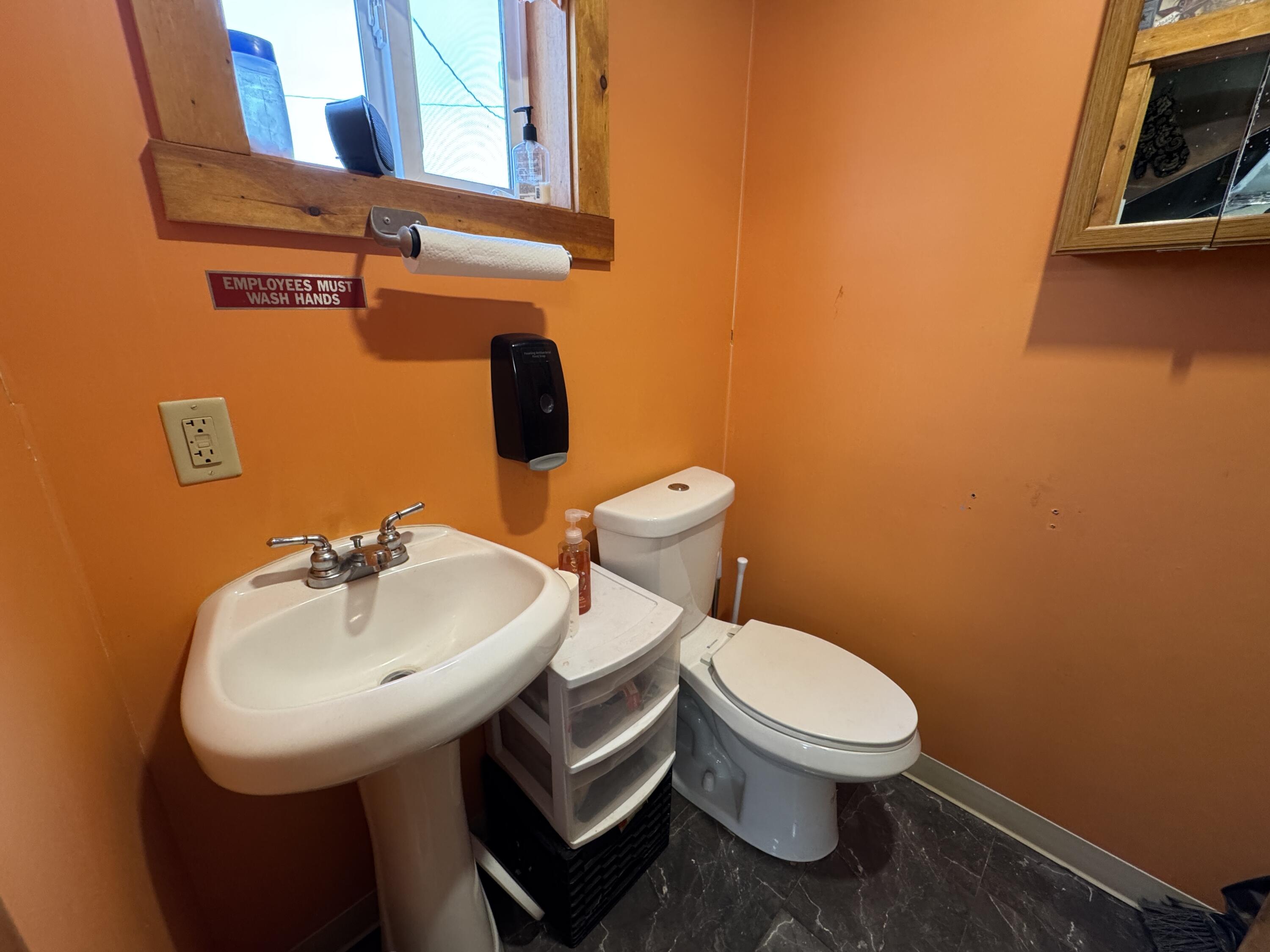 7 Park Street, Springfield, ME, 04487