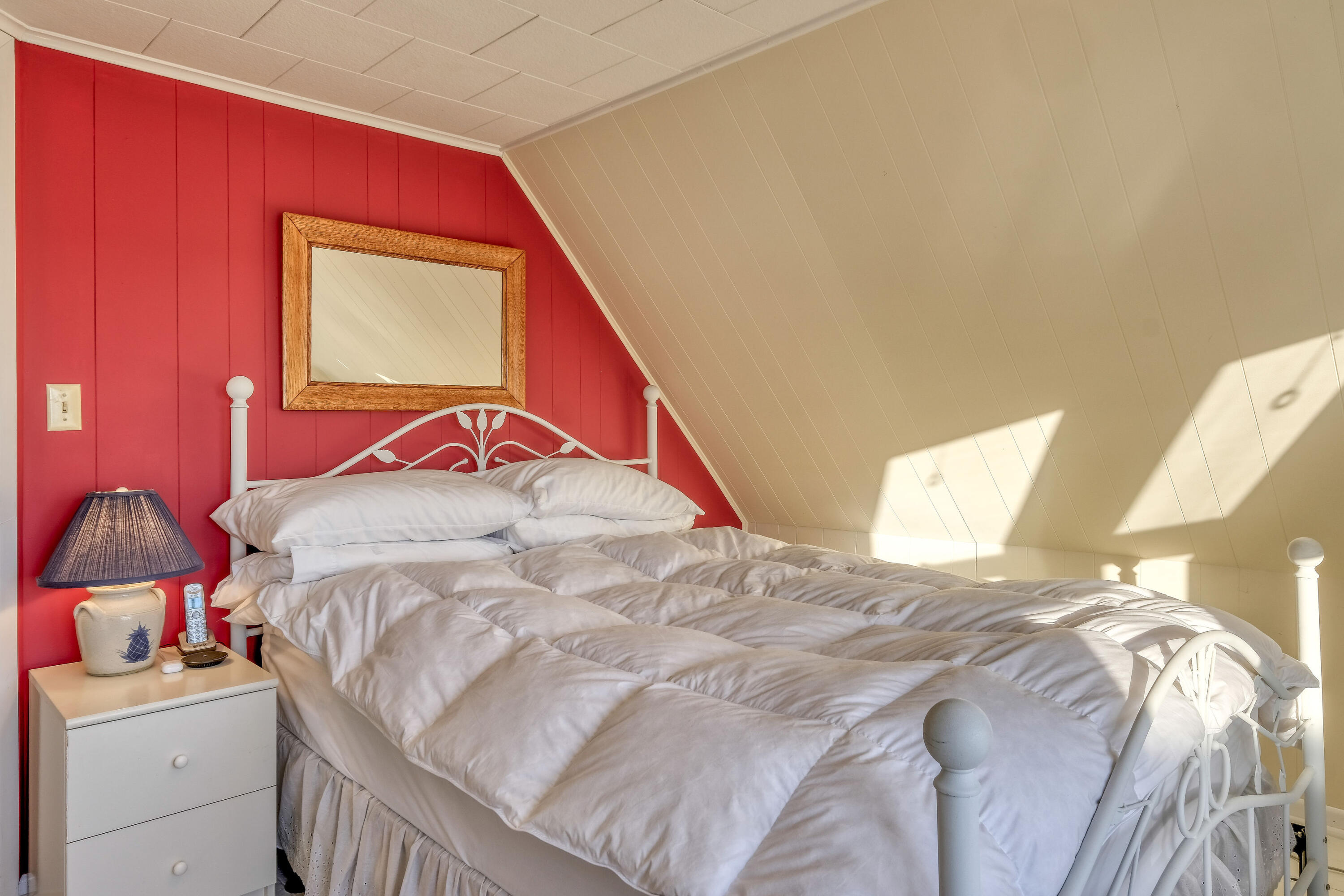 60 Main Street UNIT 1, Stonington, ME, 04681