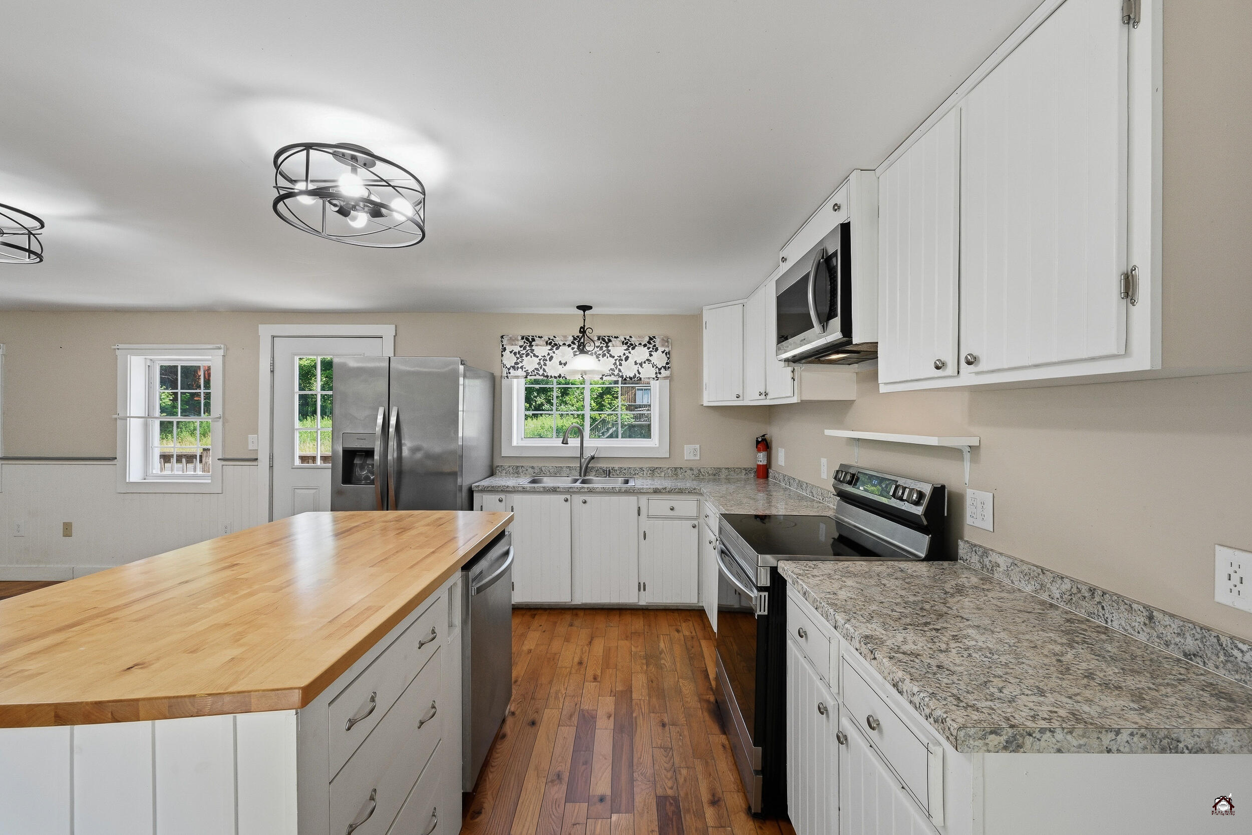 856 Augusta Road, Rome, ME 04963 Kitchen