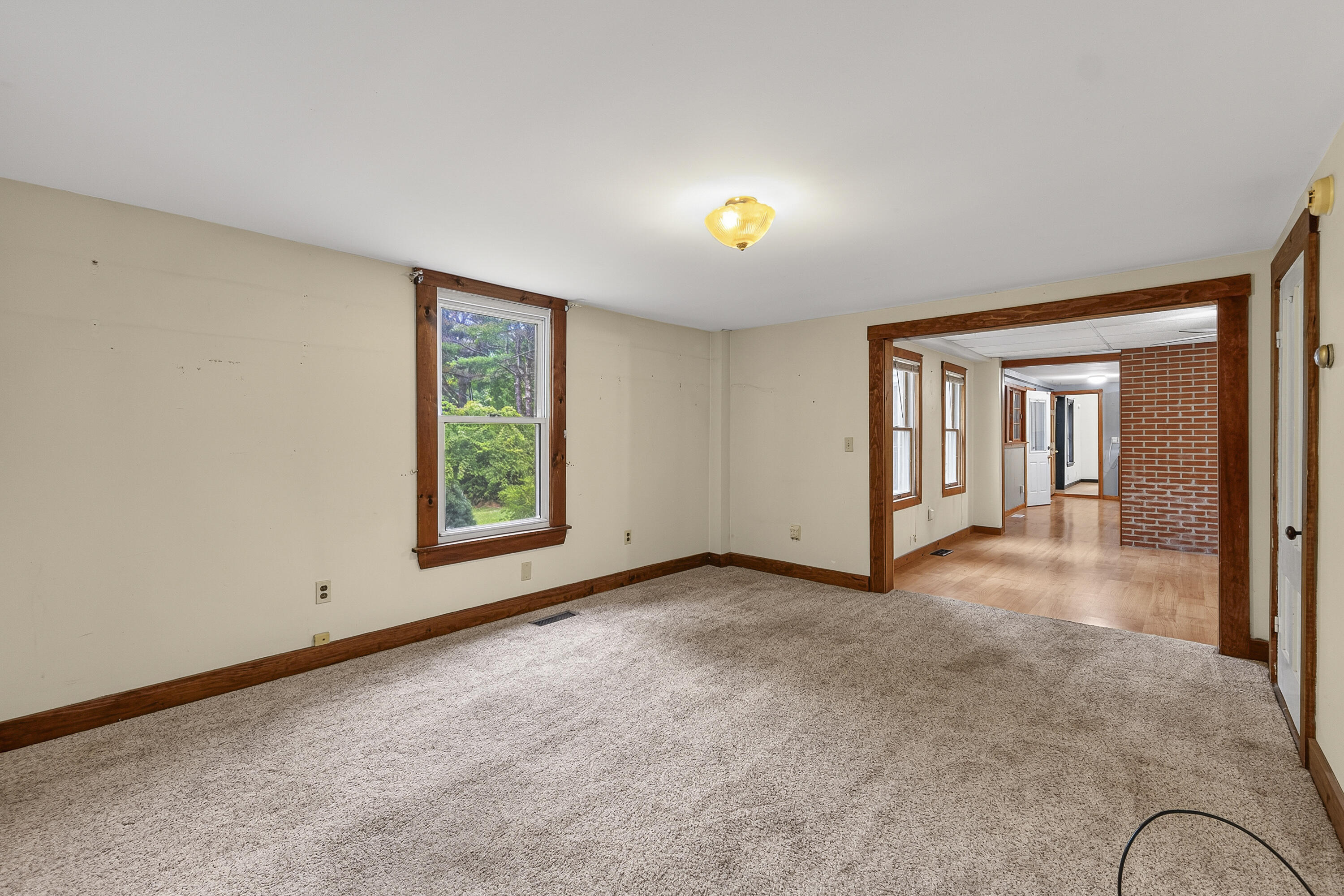 3 Leighton Rd_123