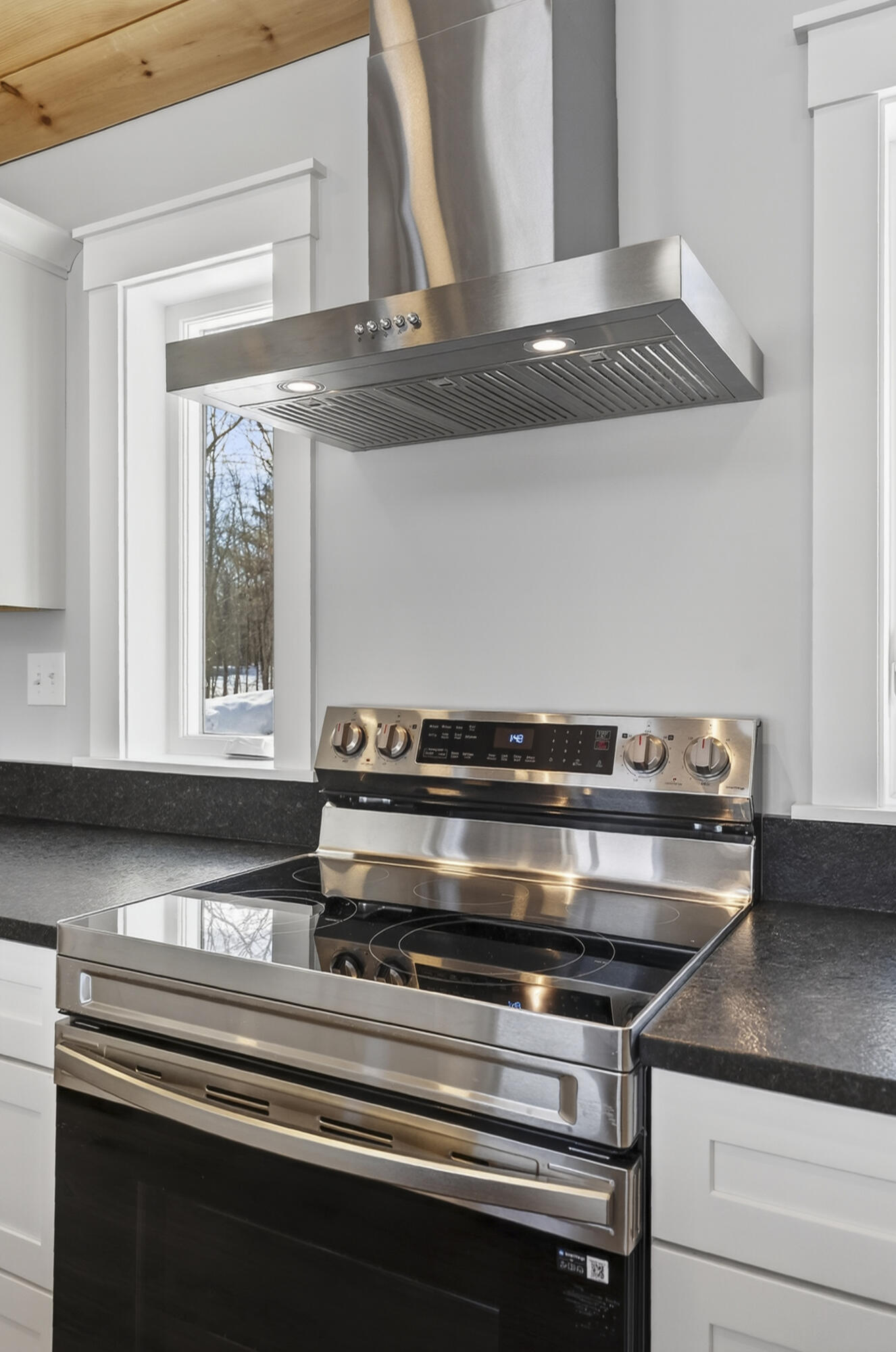 295 Mount Mica Road, Paris, ME, 04281