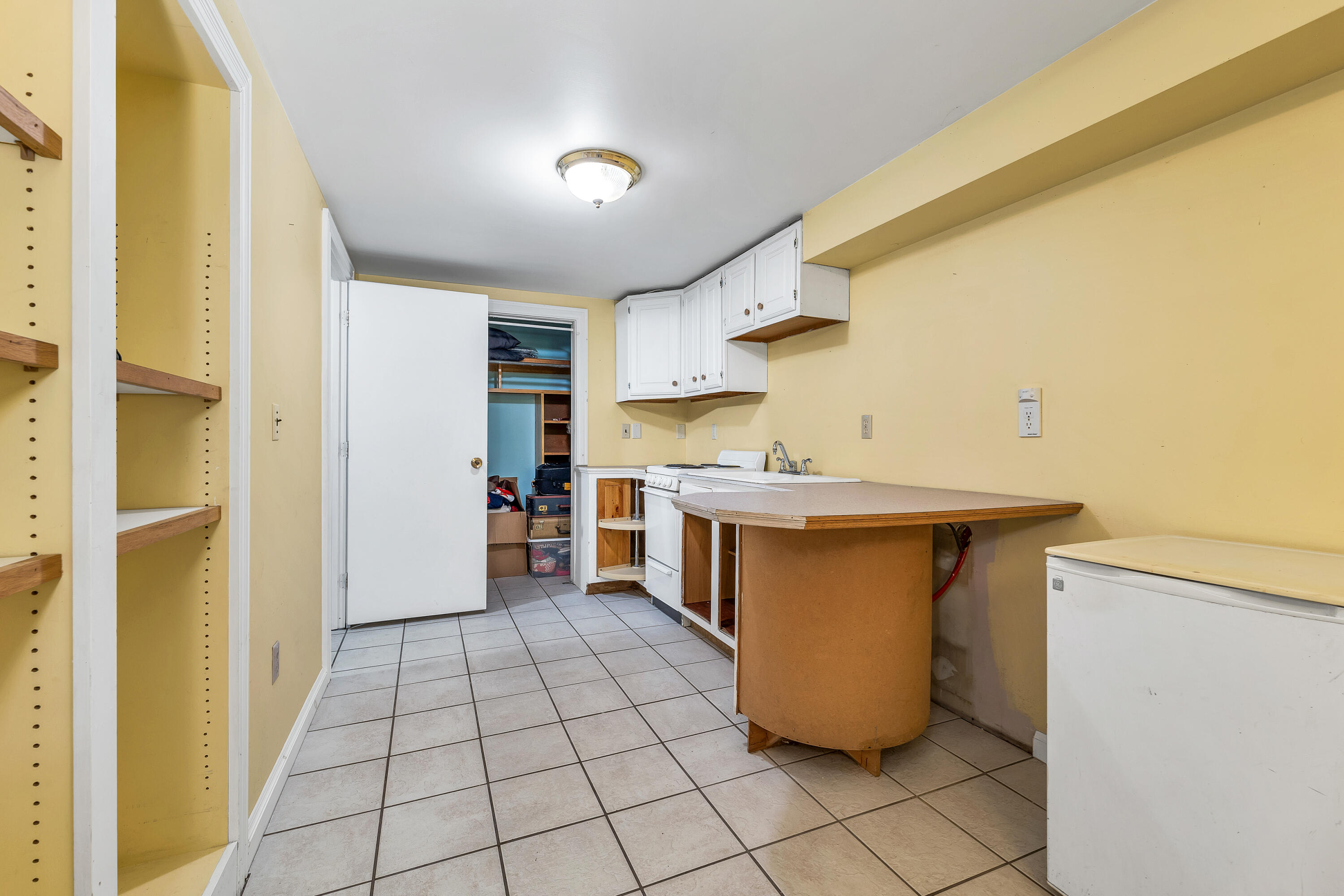 15 Lois Lane, Sweden, ME, 04040