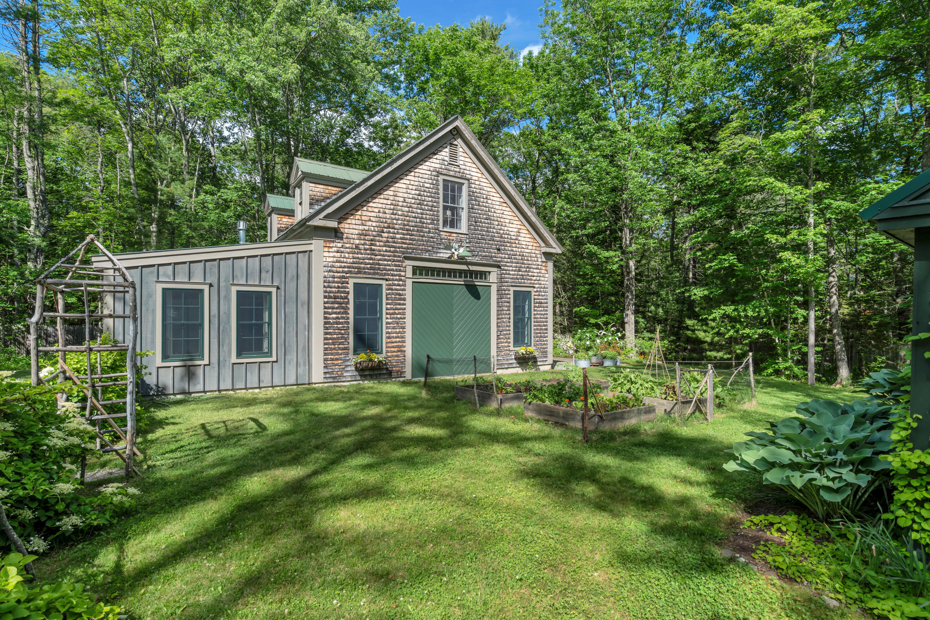 67 S Freeport Road, Freeport, ME 04032 Exterior