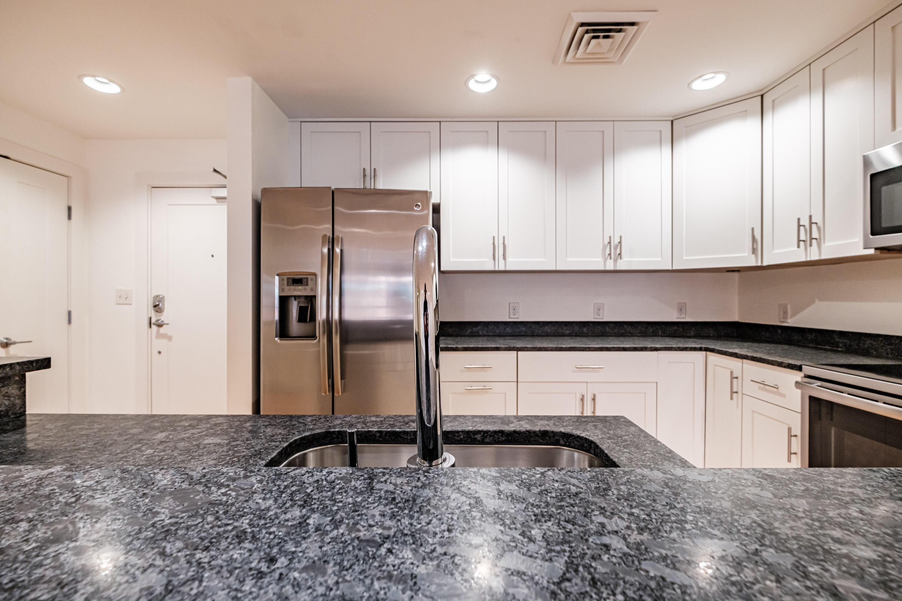 25 High Street UNIT 214, Portland, ME, 04101