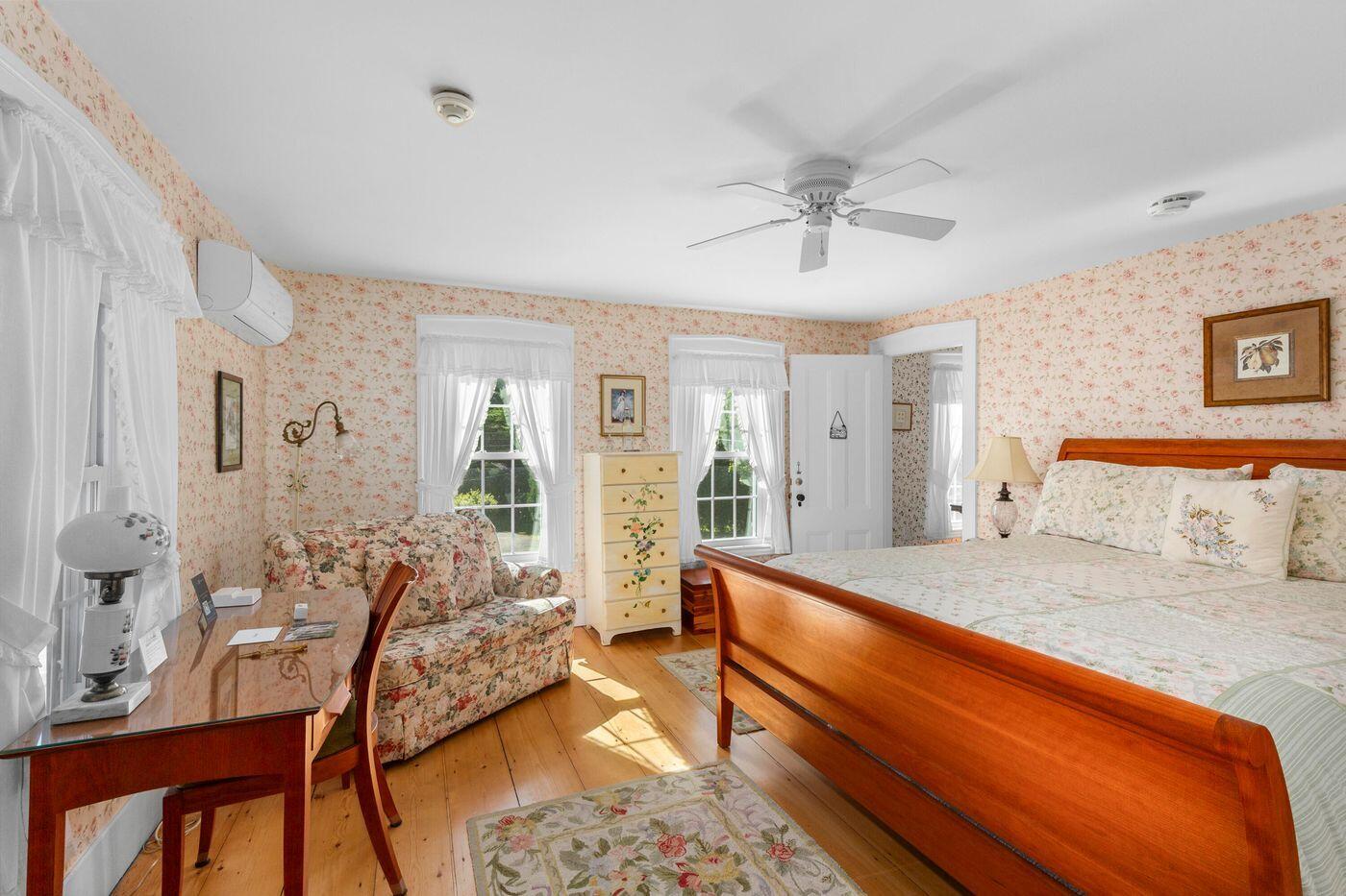 22 High Street, Camden, ME, 04843