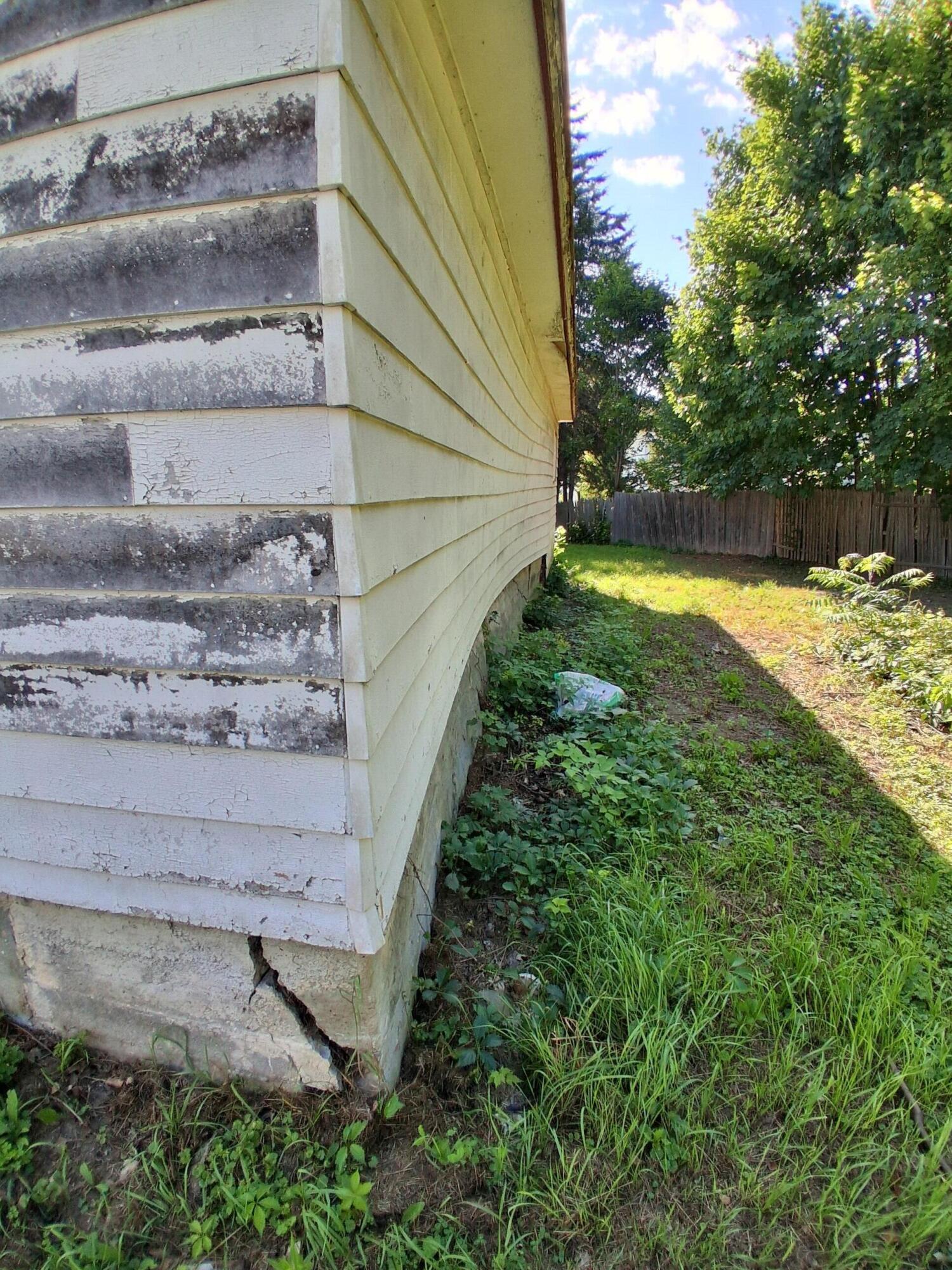 12 Jones Street, Madison, ME, 04950