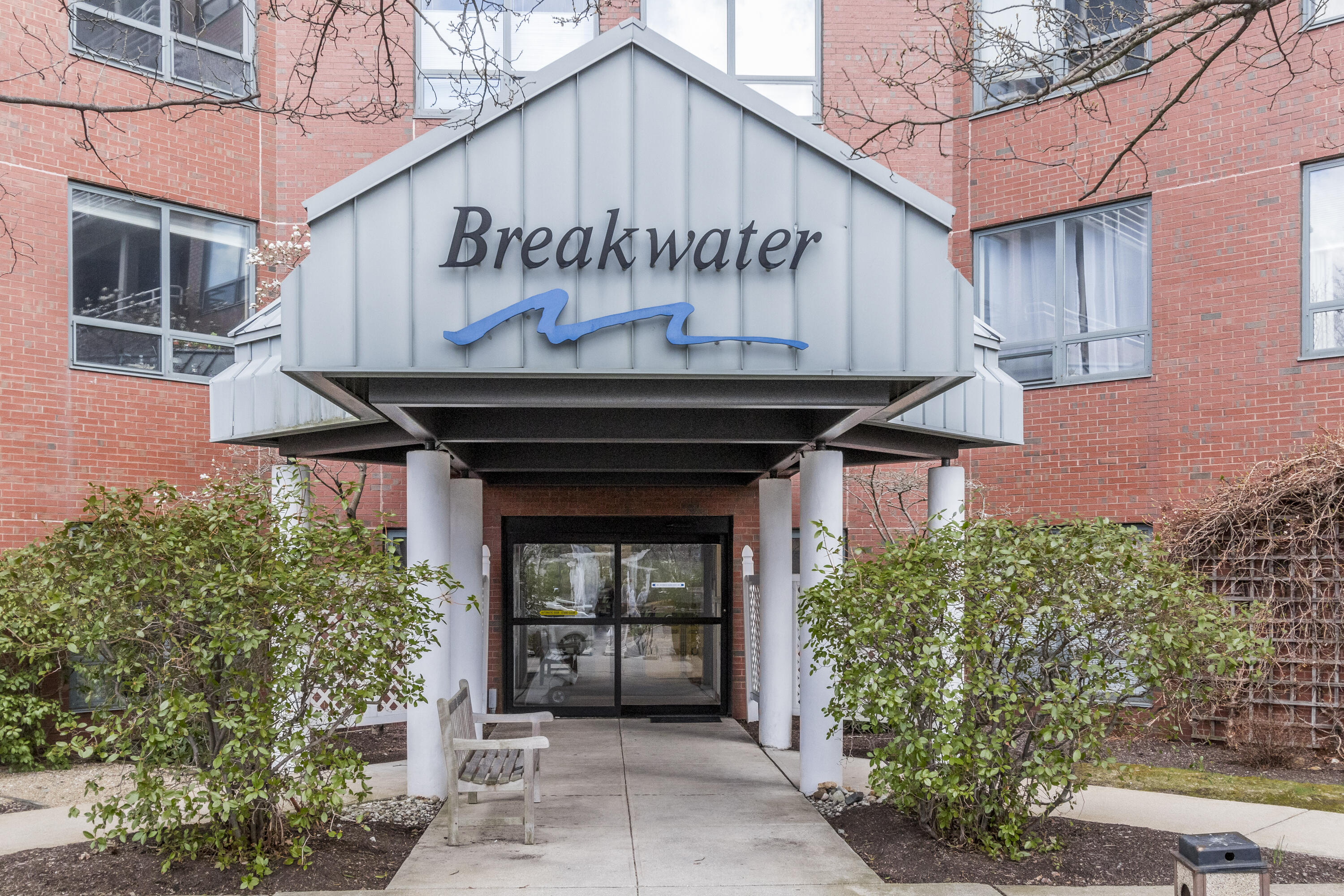 148 Breakwater Drive, #807, South Portland, ME 04106 20240415KJ-71012