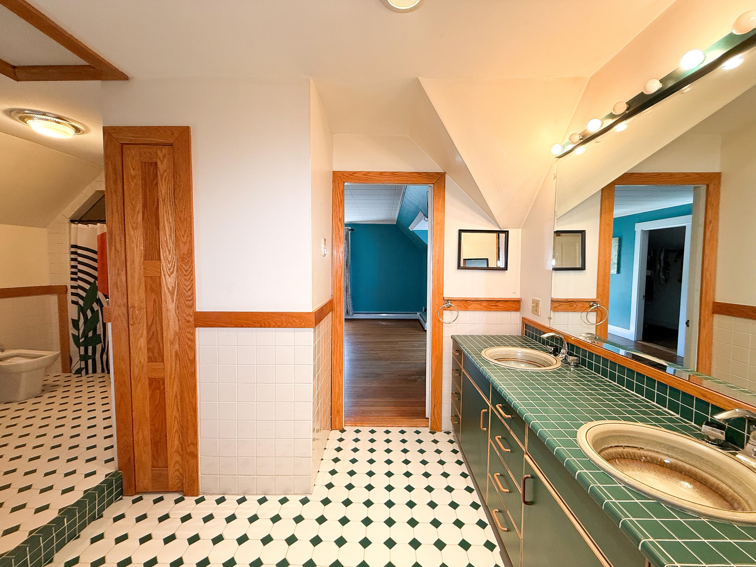 42 Old Farm Hill, Auburn, ME, 04210