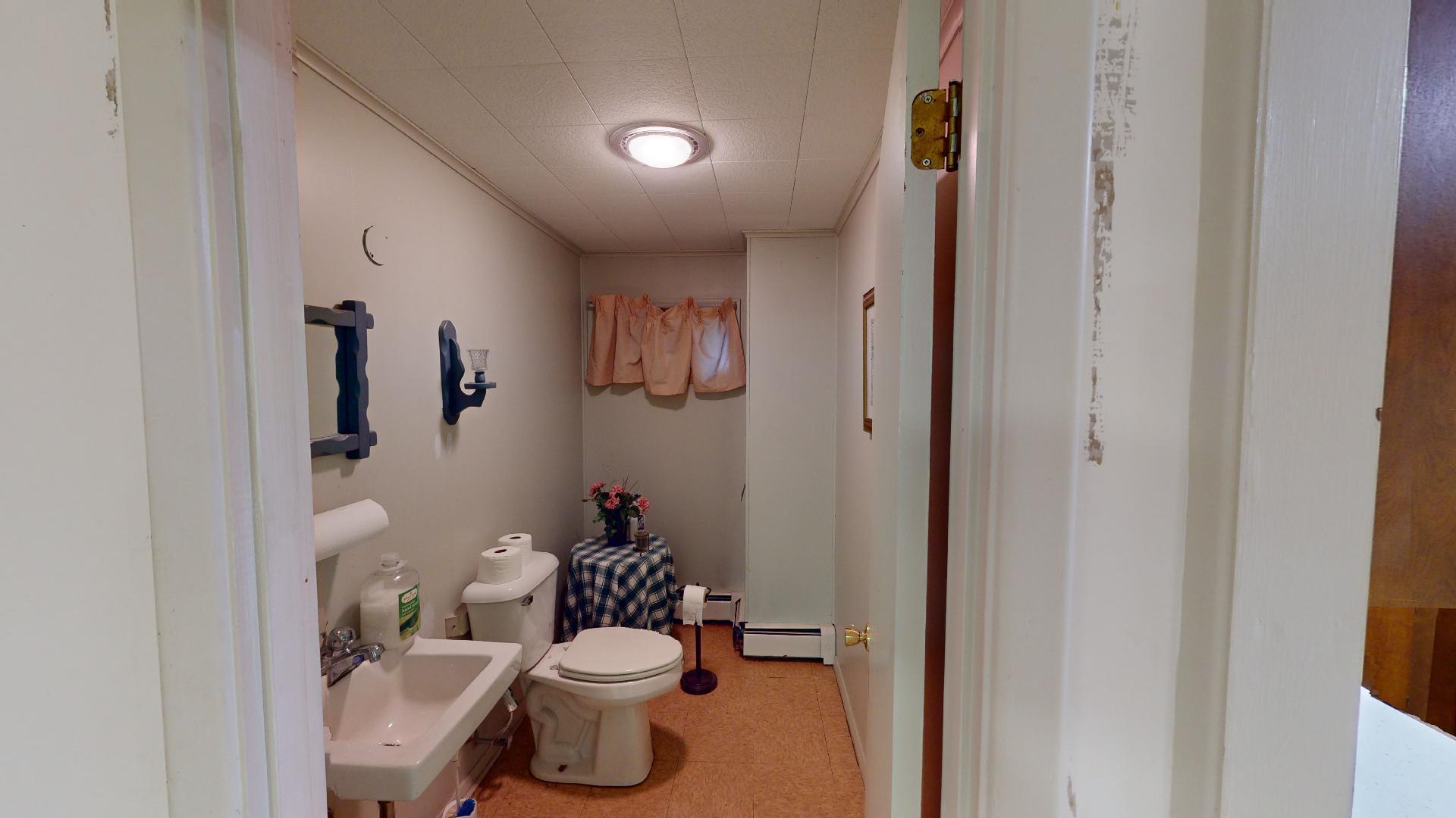 54 North Street, Machias, ME, 04654