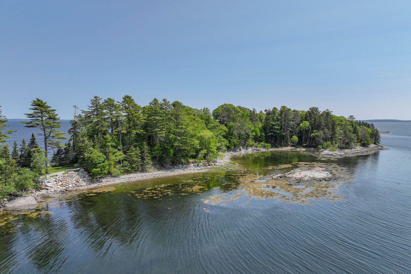 80 Hayfield Way, Rockport, ME, 04856