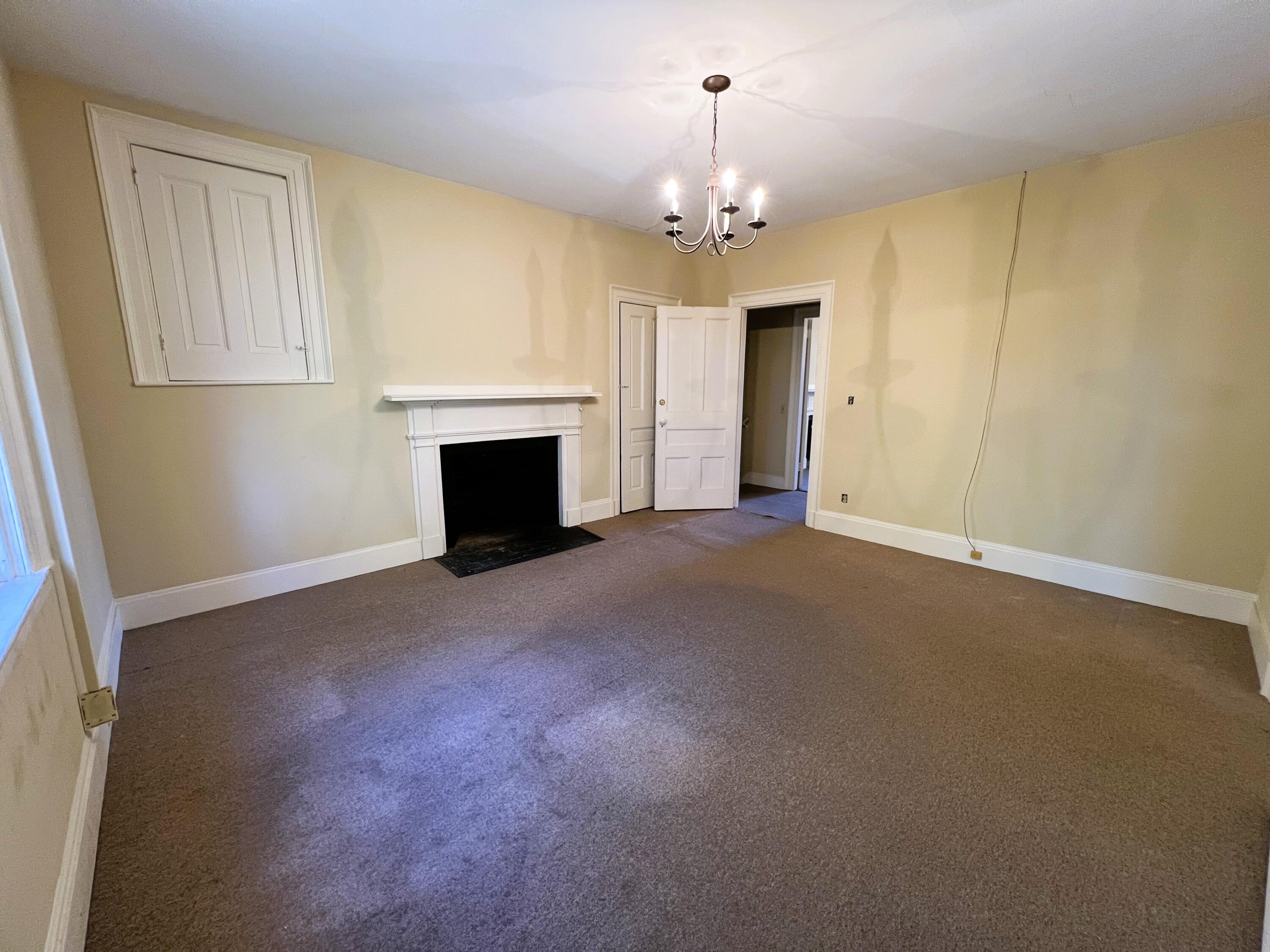 8 Crosby Street, Augusta, ME, 04330