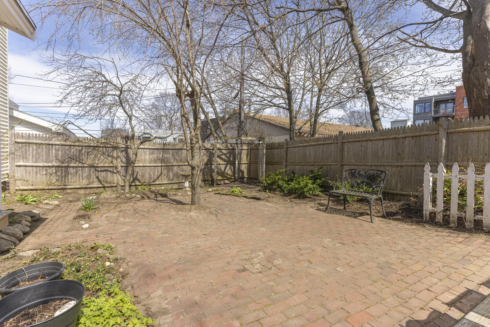 22 Cumberland Avenue UNIT 3, Portland, ME, 04101