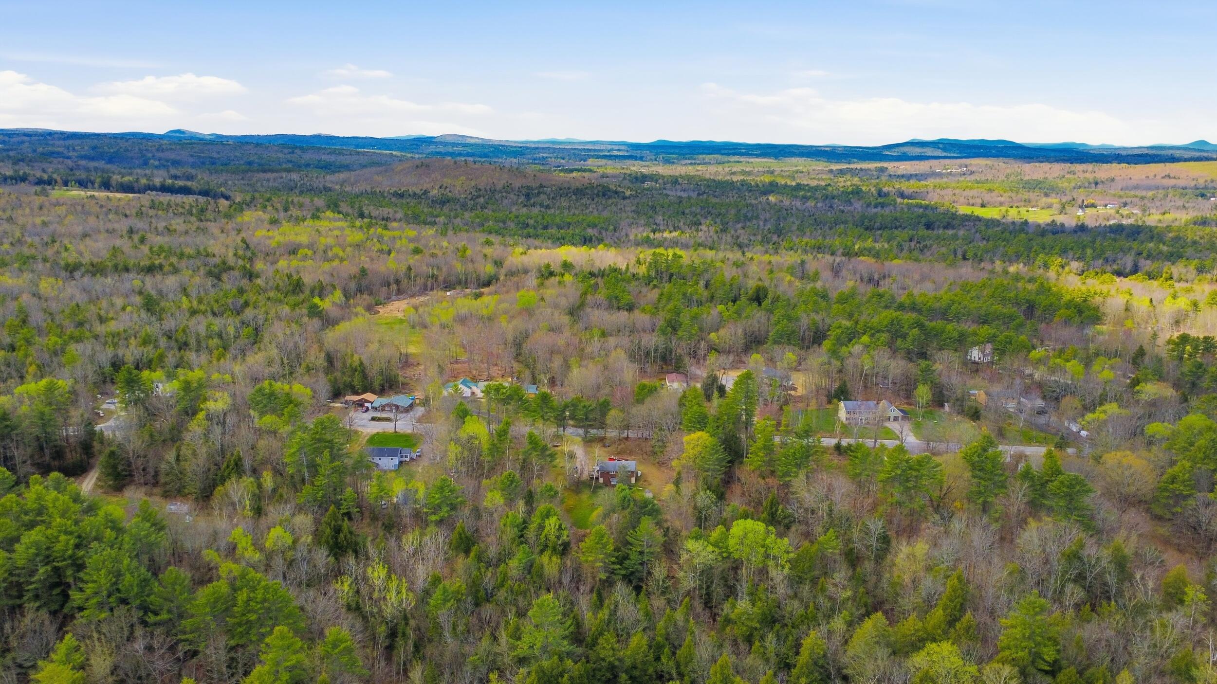 392 Elm Street, Mechanic Falls, ME, 04256