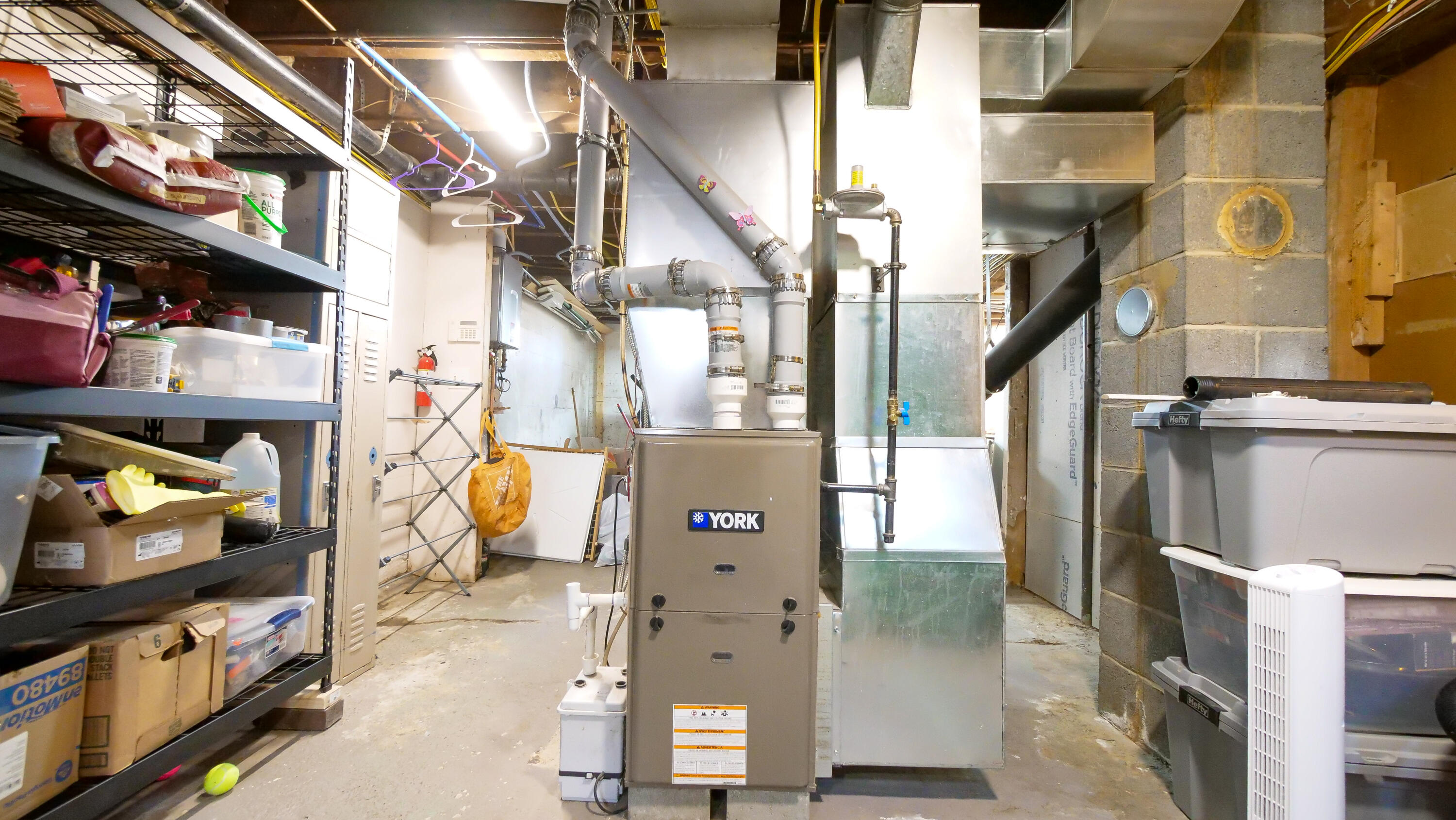 16 Gardner Road, Orono, ME, 04473