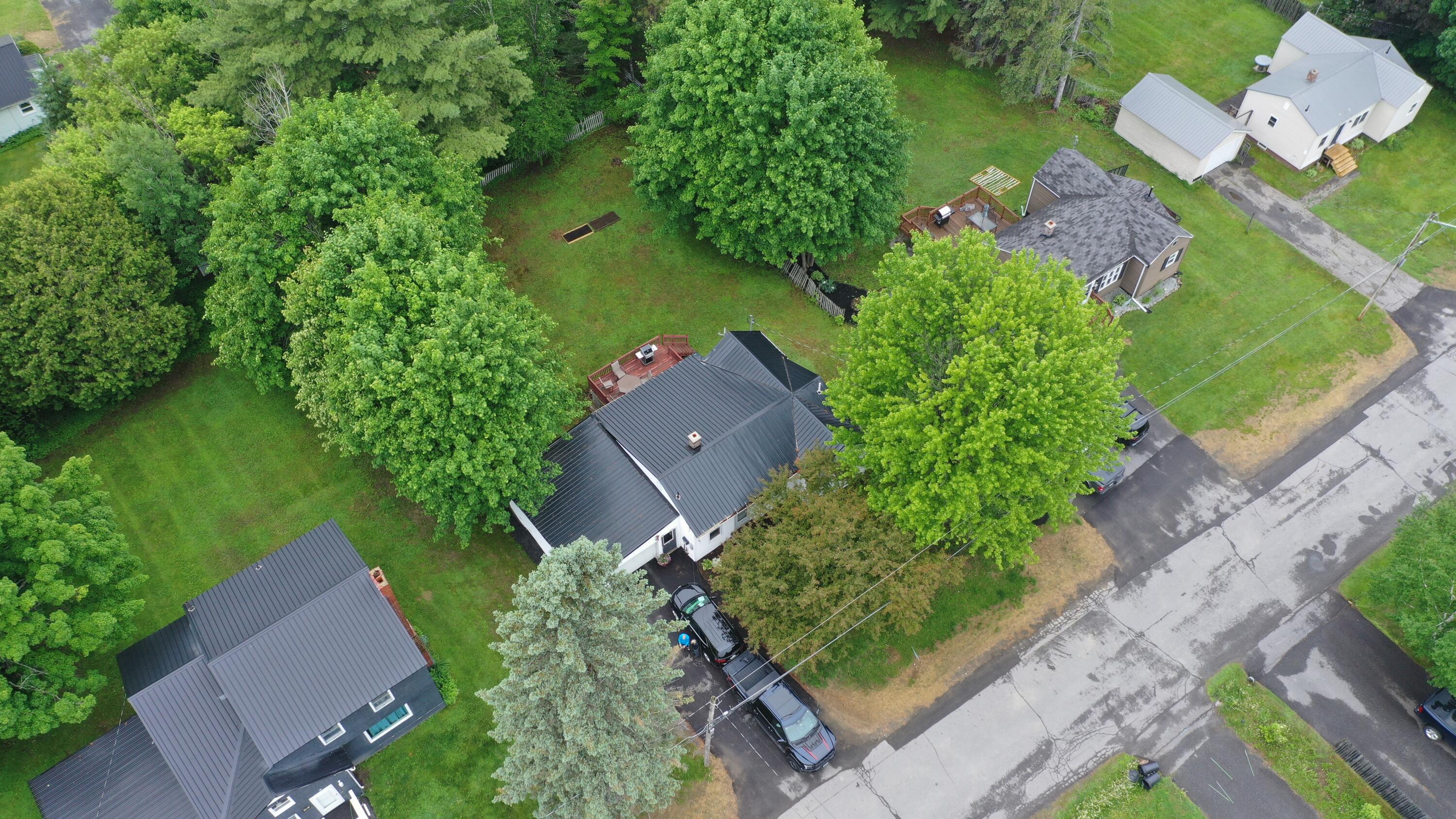 12 Winchester Street, Presque Isle, ME 04769 86E3A92CA76AF2E083B4FF0DE400B9A7