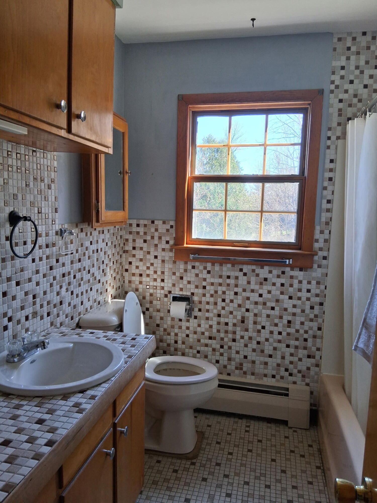 431 Raymond Street, Rumford, ME, 04276