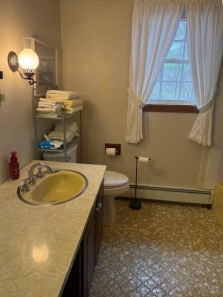 14 Lakeshore Drive, Belgrade, ME, 04917