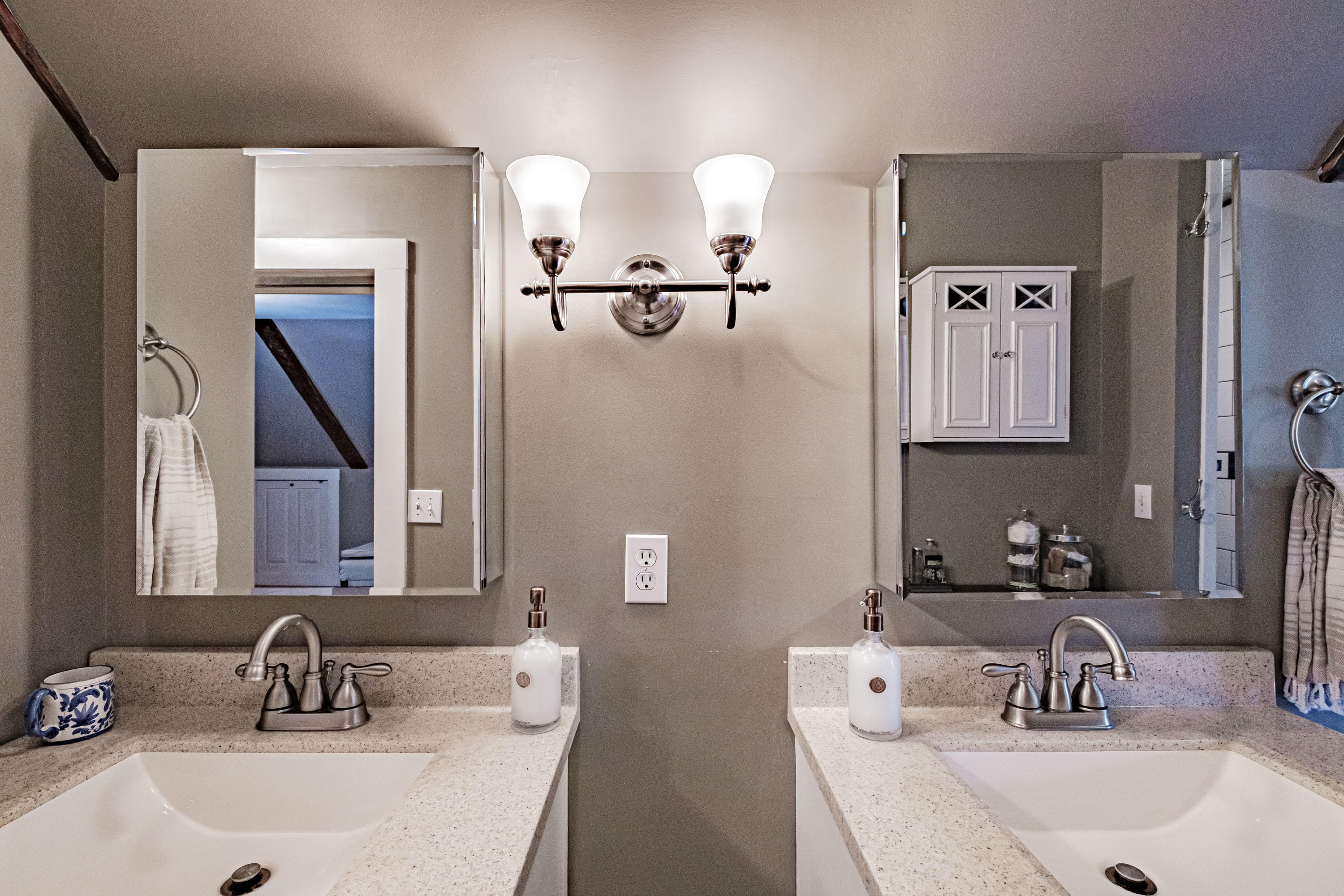 82 Top Hat Road, Hanover, ME, 04237