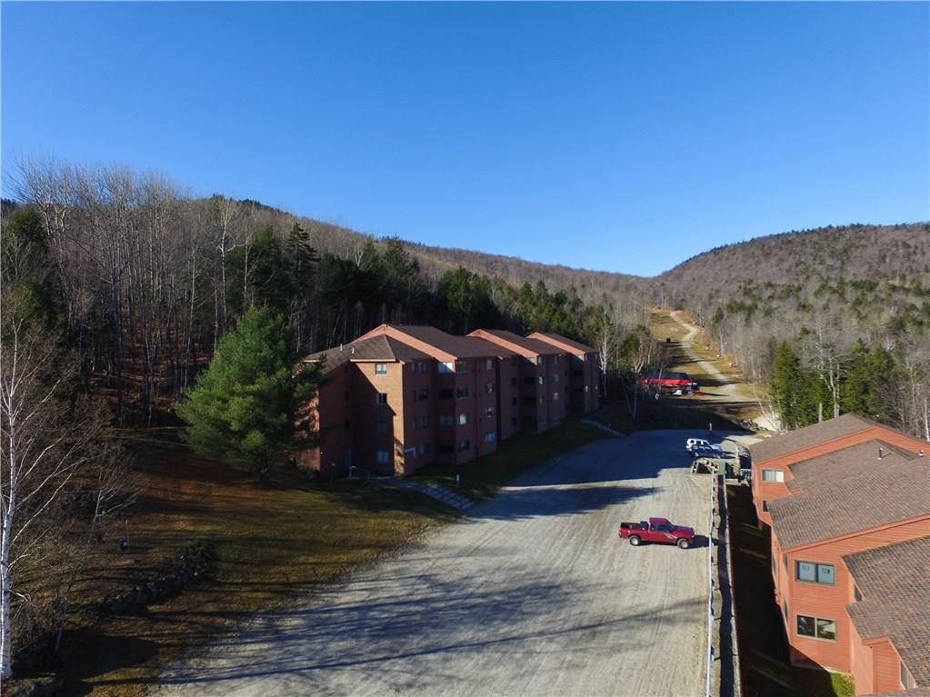367 Skiway Road #III-103, Newry, ME, 04261