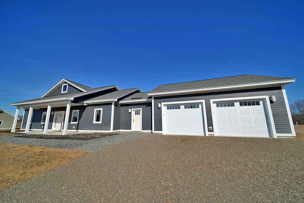 9 Lilac Lane, Houlton, ME, 04730