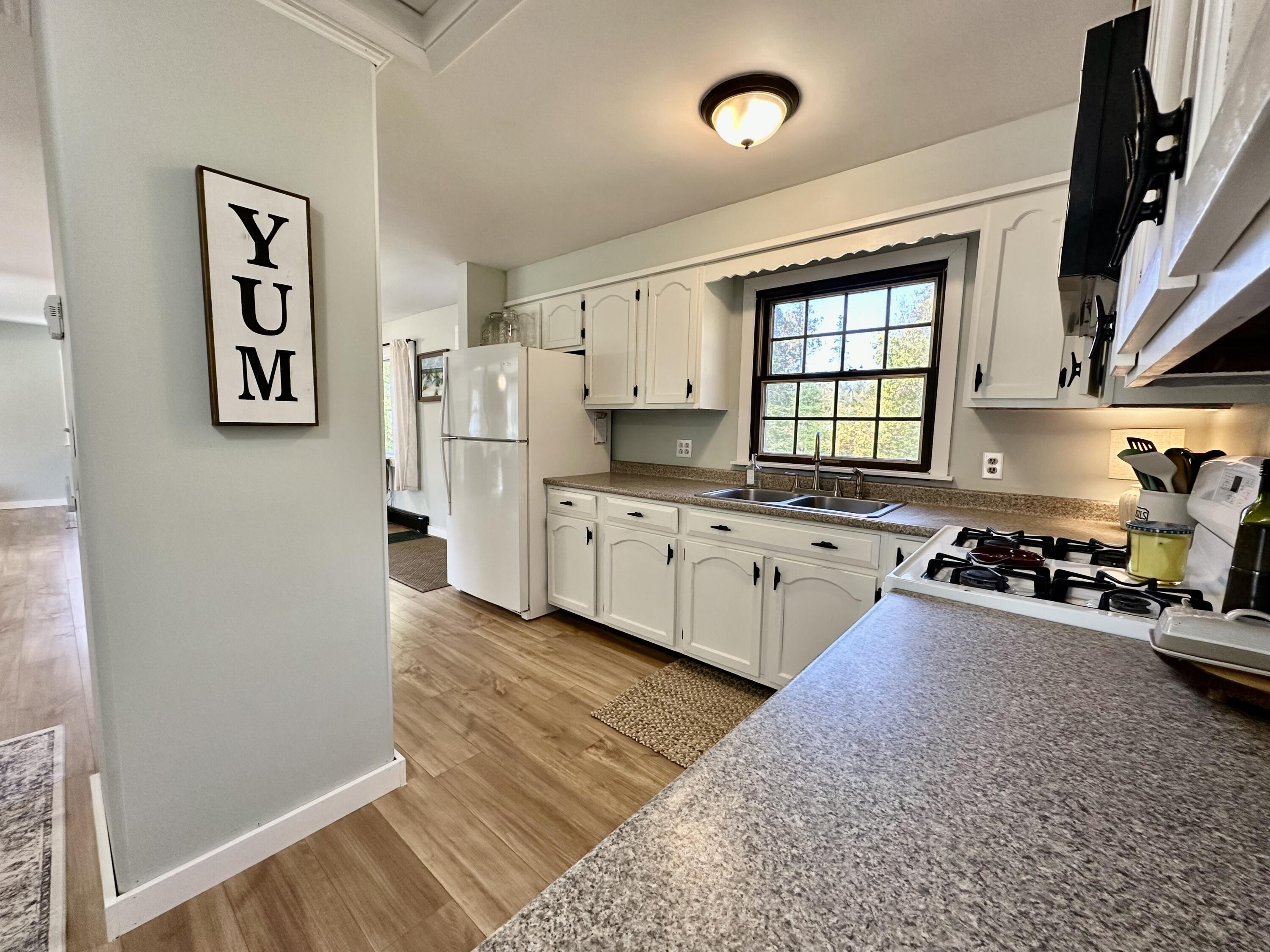 264 Cross Road, Hancock, ME, 04640