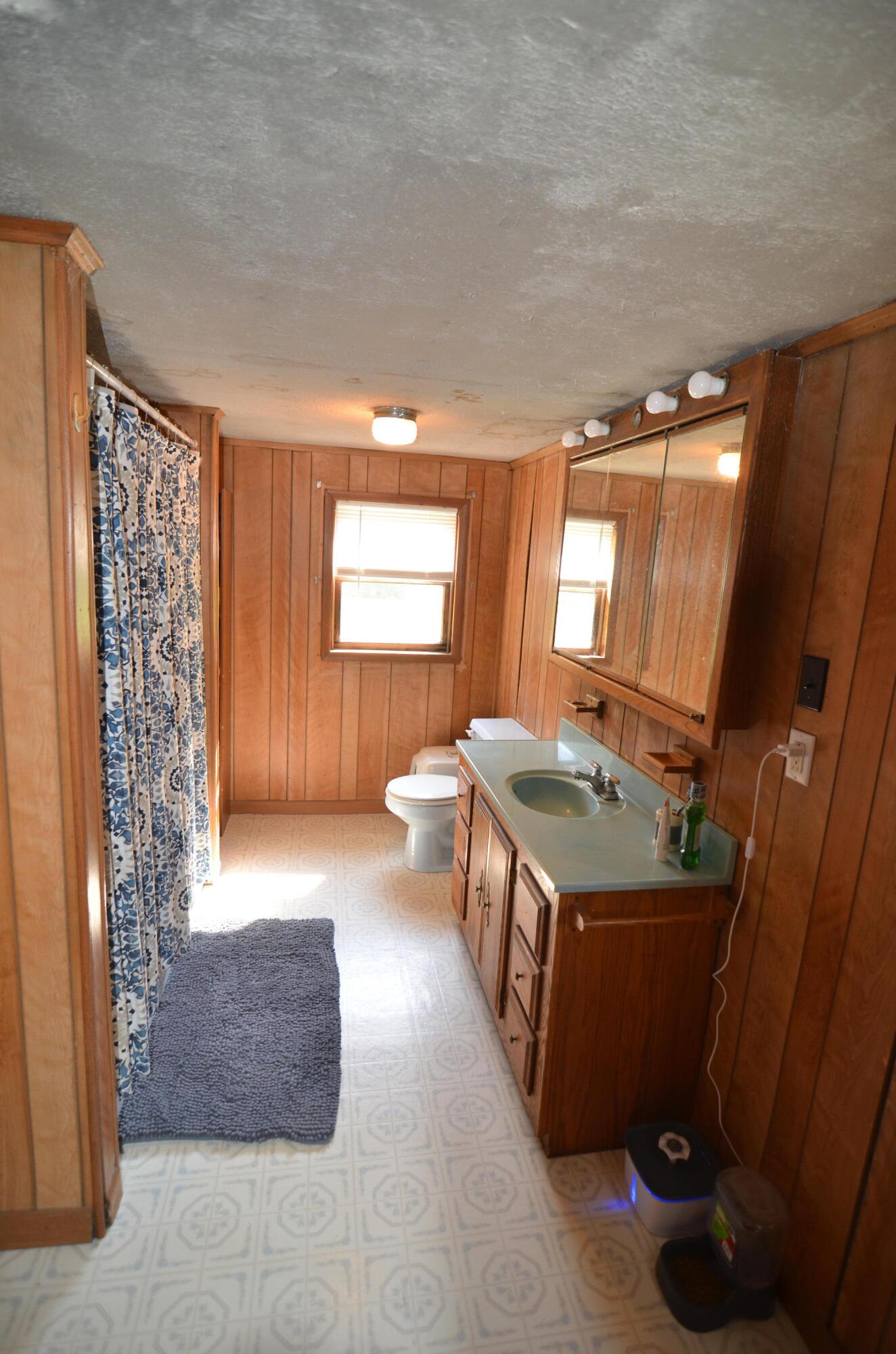 33 Coles Corner Road Road, Winterport, ME, 04496