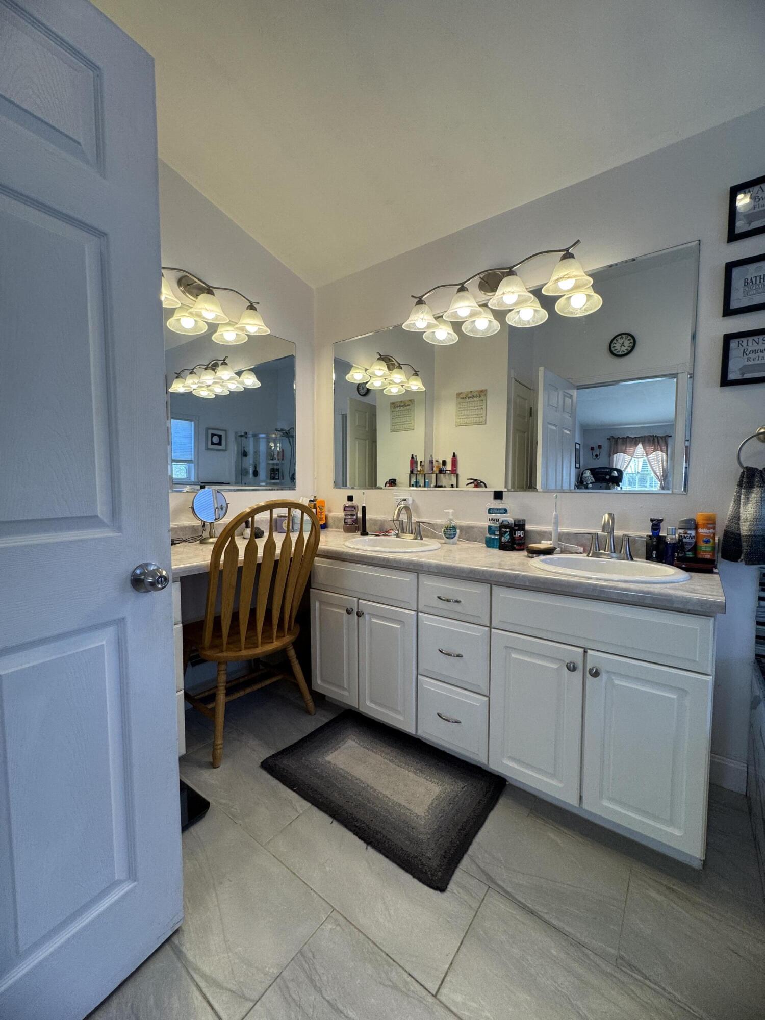 387 Exeter Road, Corinth, ME, 04427