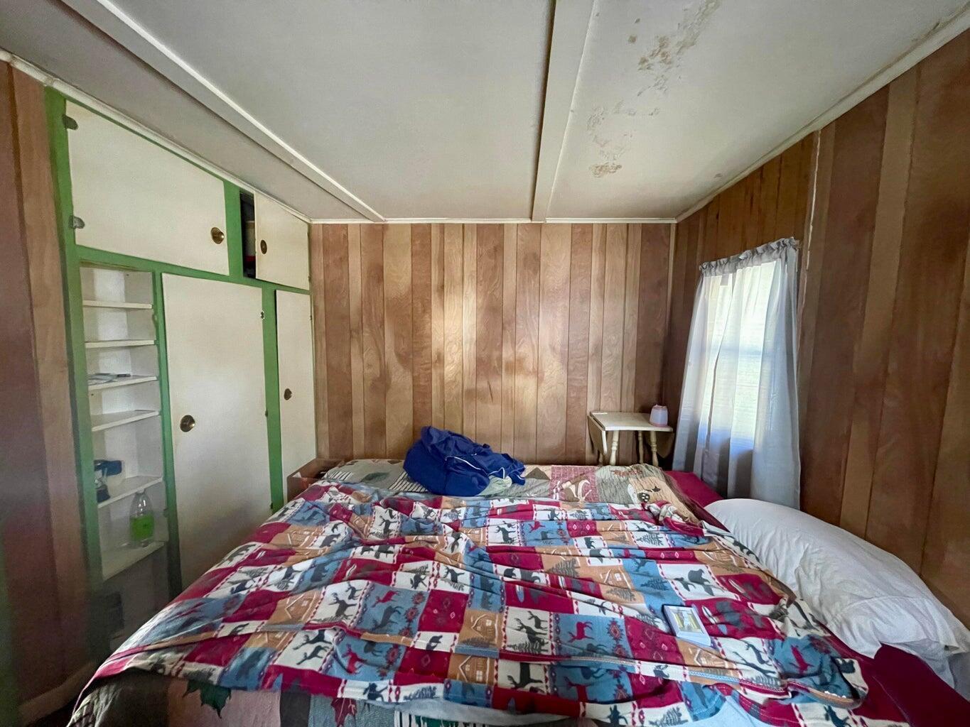 Undisclosed Address, Millinocket, ME, 04462